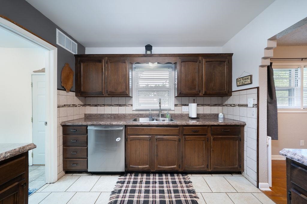 802 W 32nd Street N Wichita KS 67204