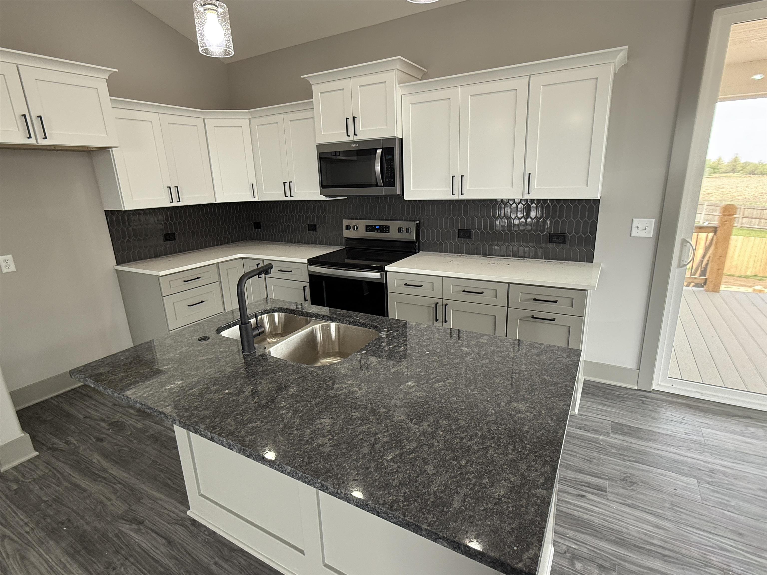 130 E Poplar Circle Goddard KS 67052