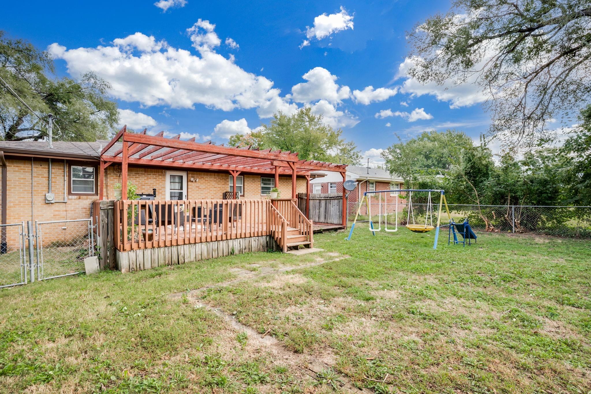 509 E 9th Belle Plaine KS 67013