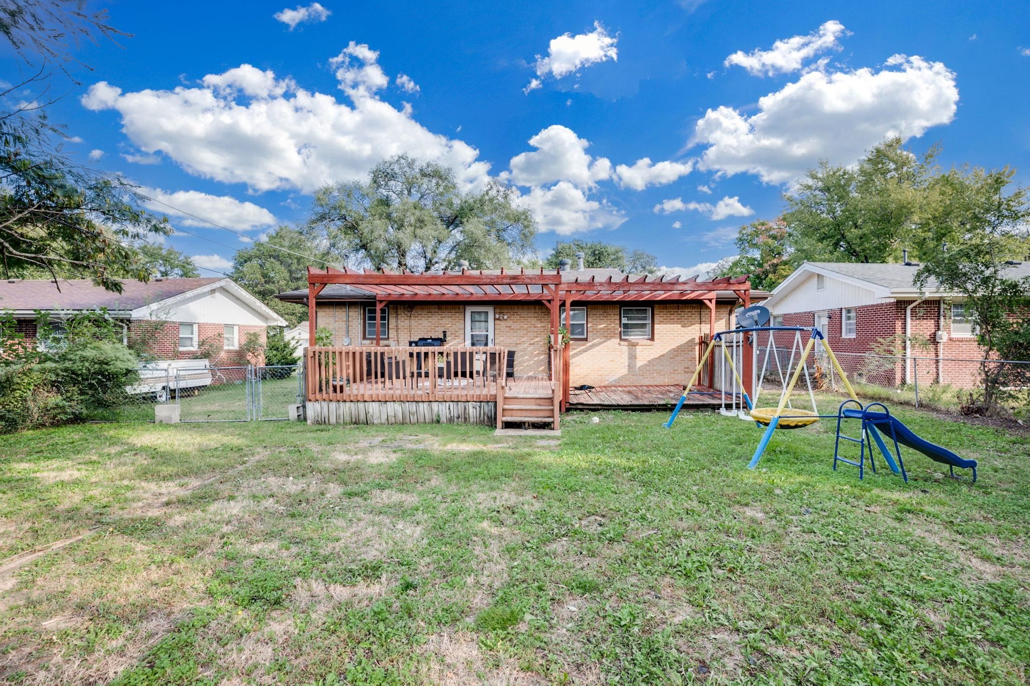 509 E 9th Belle Plaine KS 67013