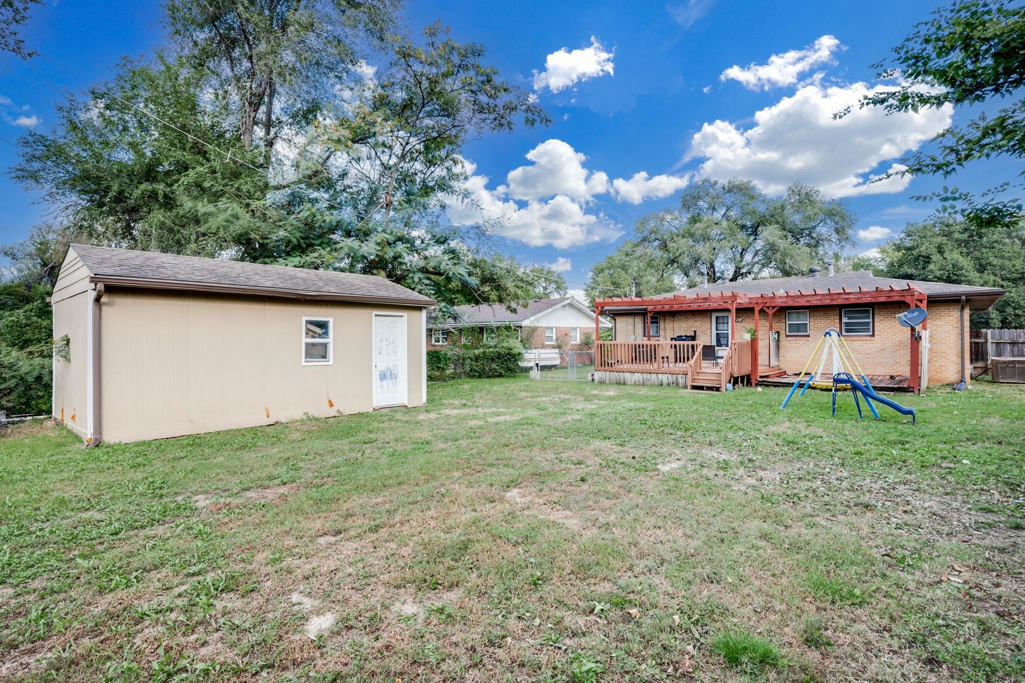 509 E 9th Belle Plaine KS 67013