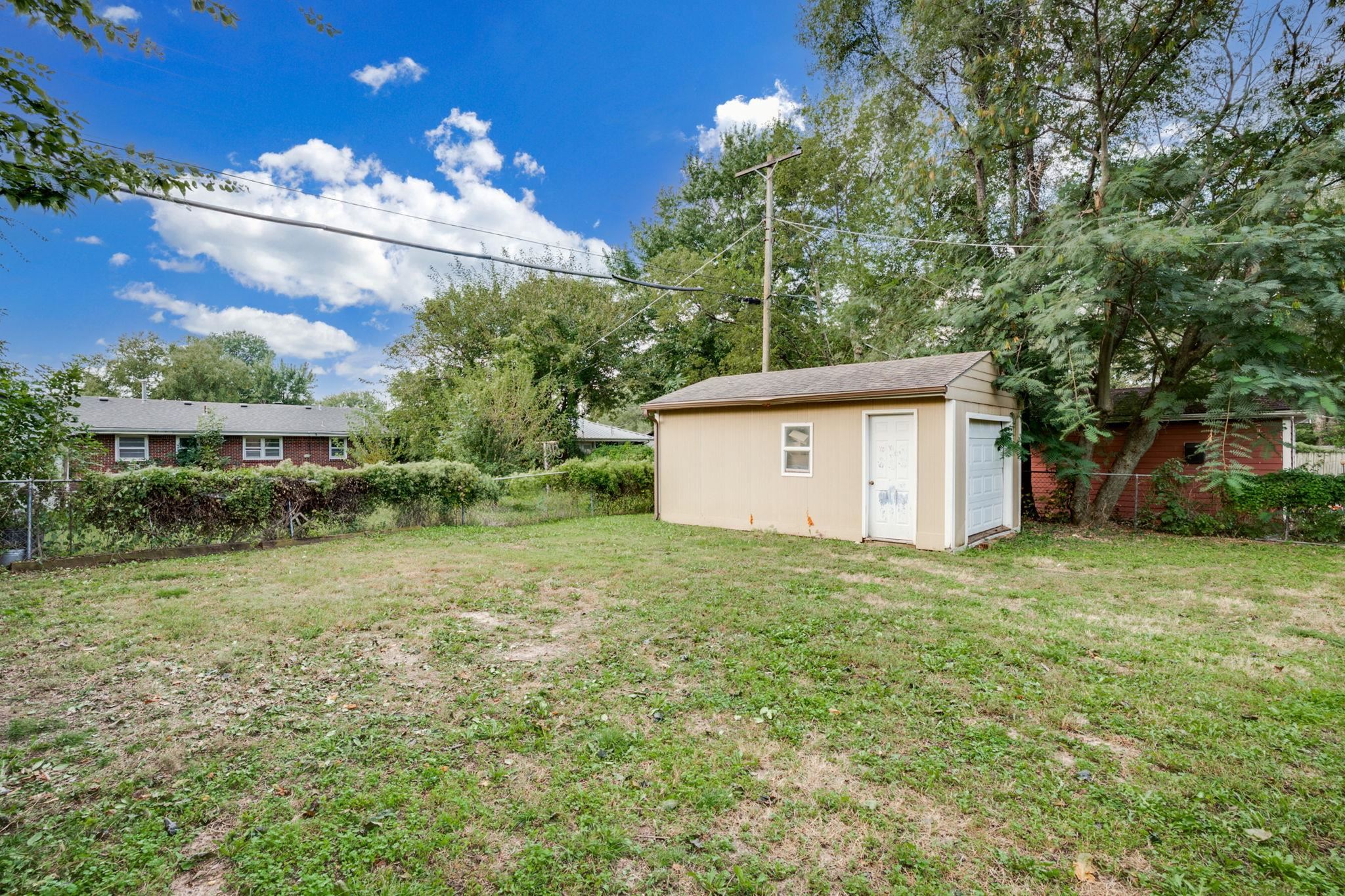 509 E 9th Belle Plaine KS 67013