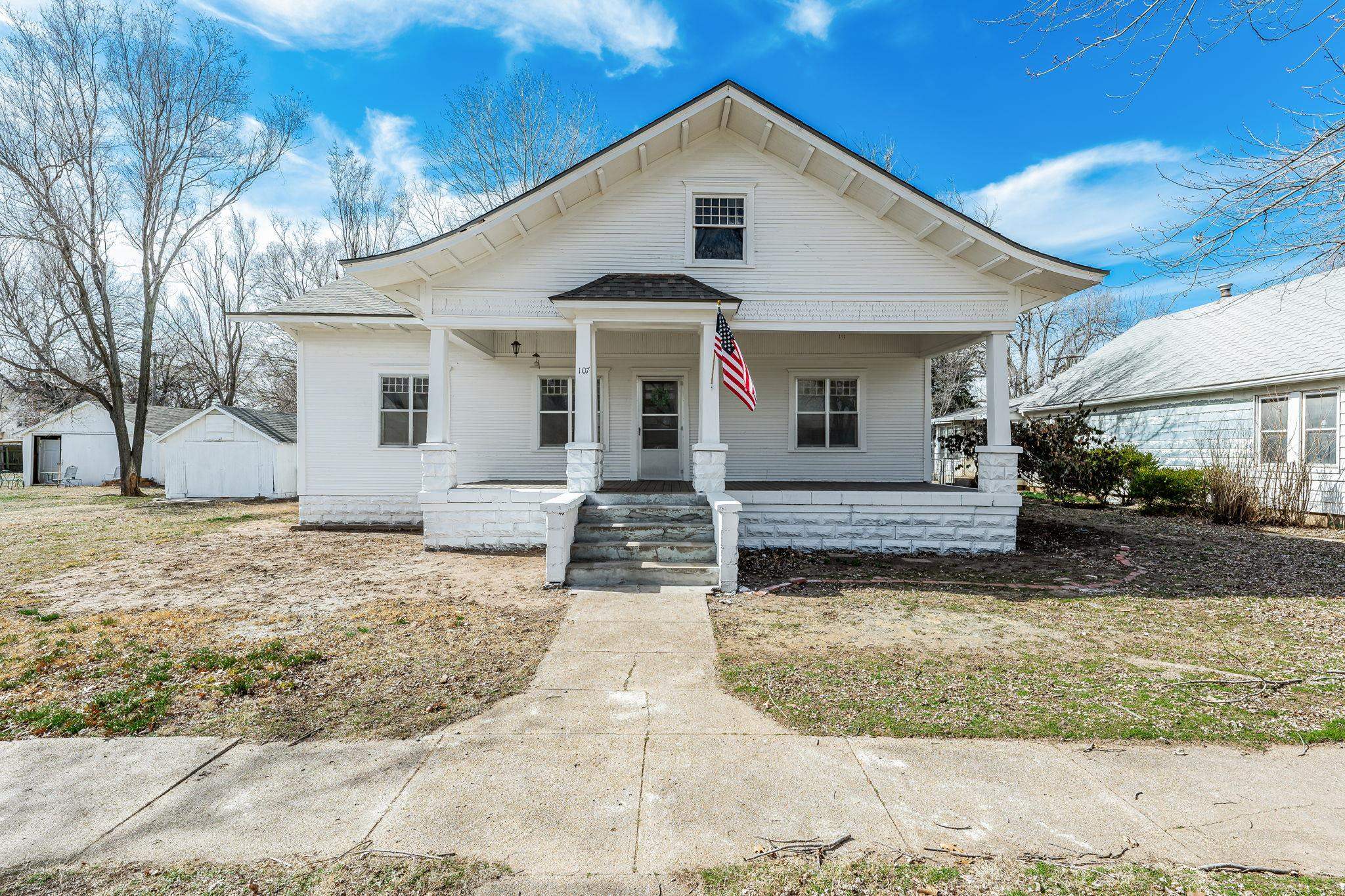 107 S Wichita Street Haven KS 67543