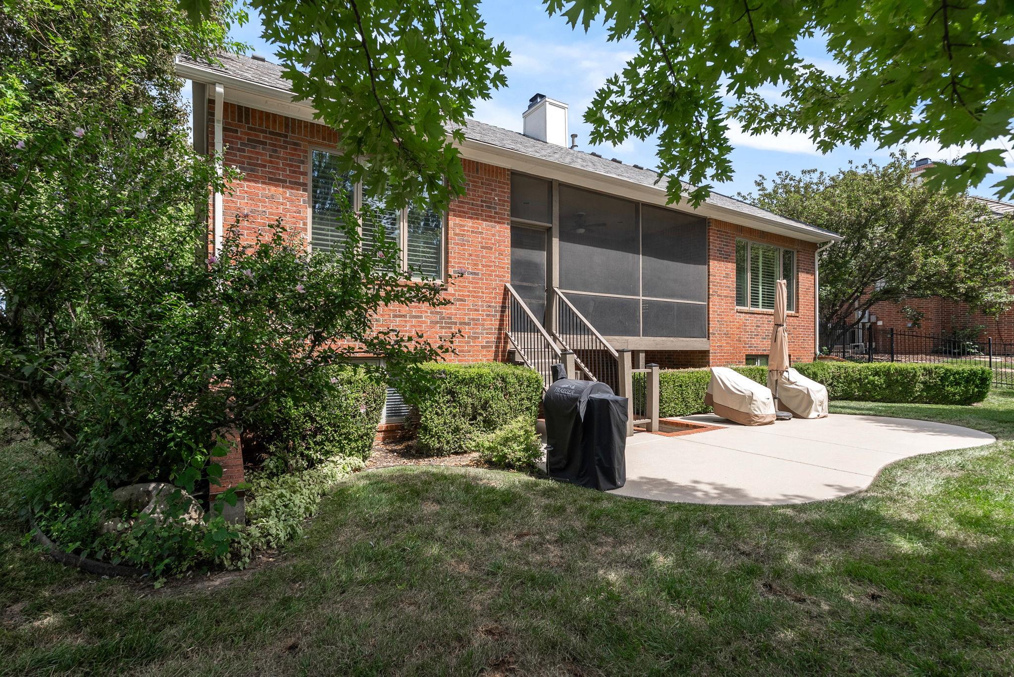 8811 E Churchill Circle Wichita KS 67206