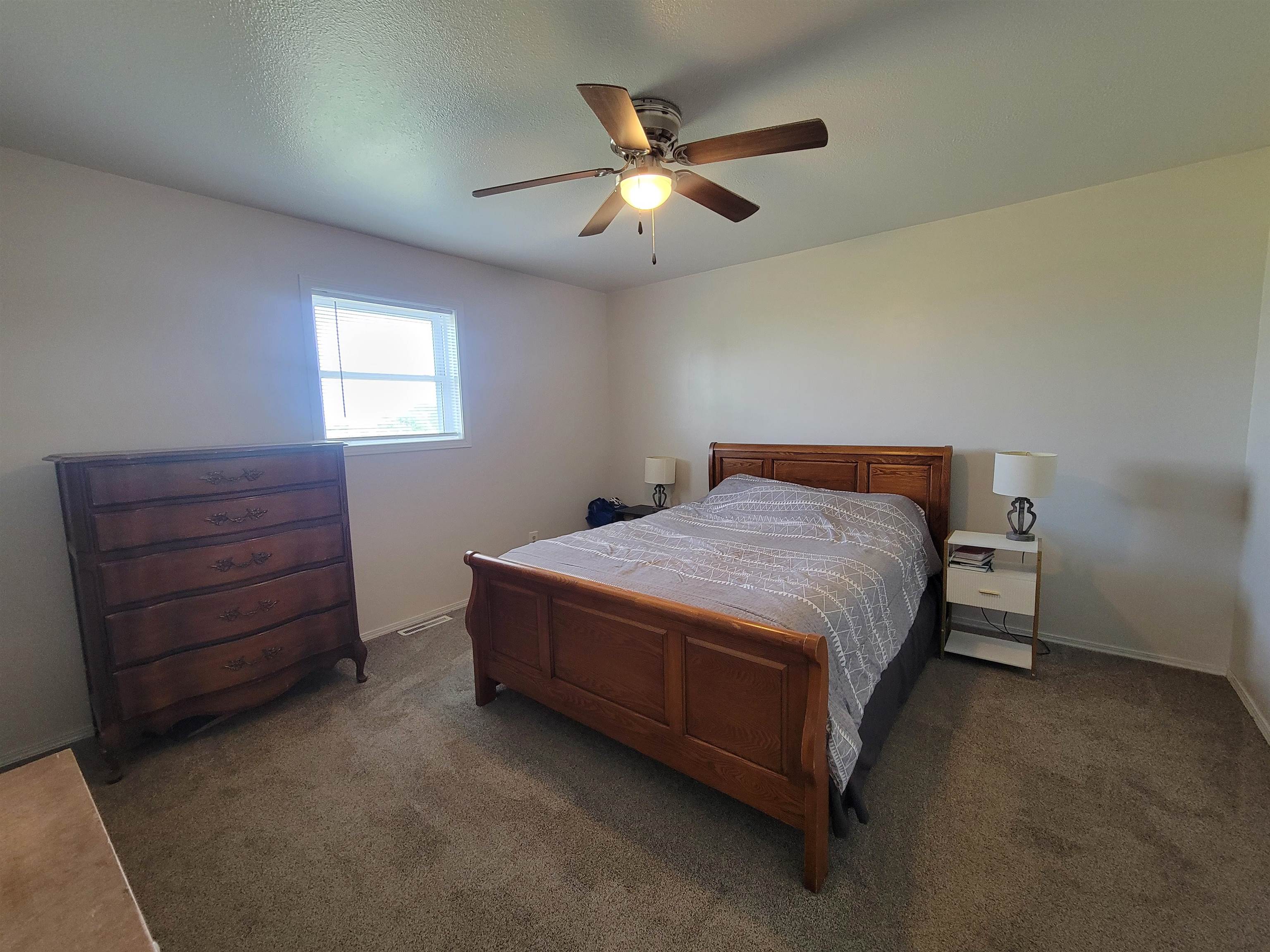 13751 N A Wellington KS 67152
