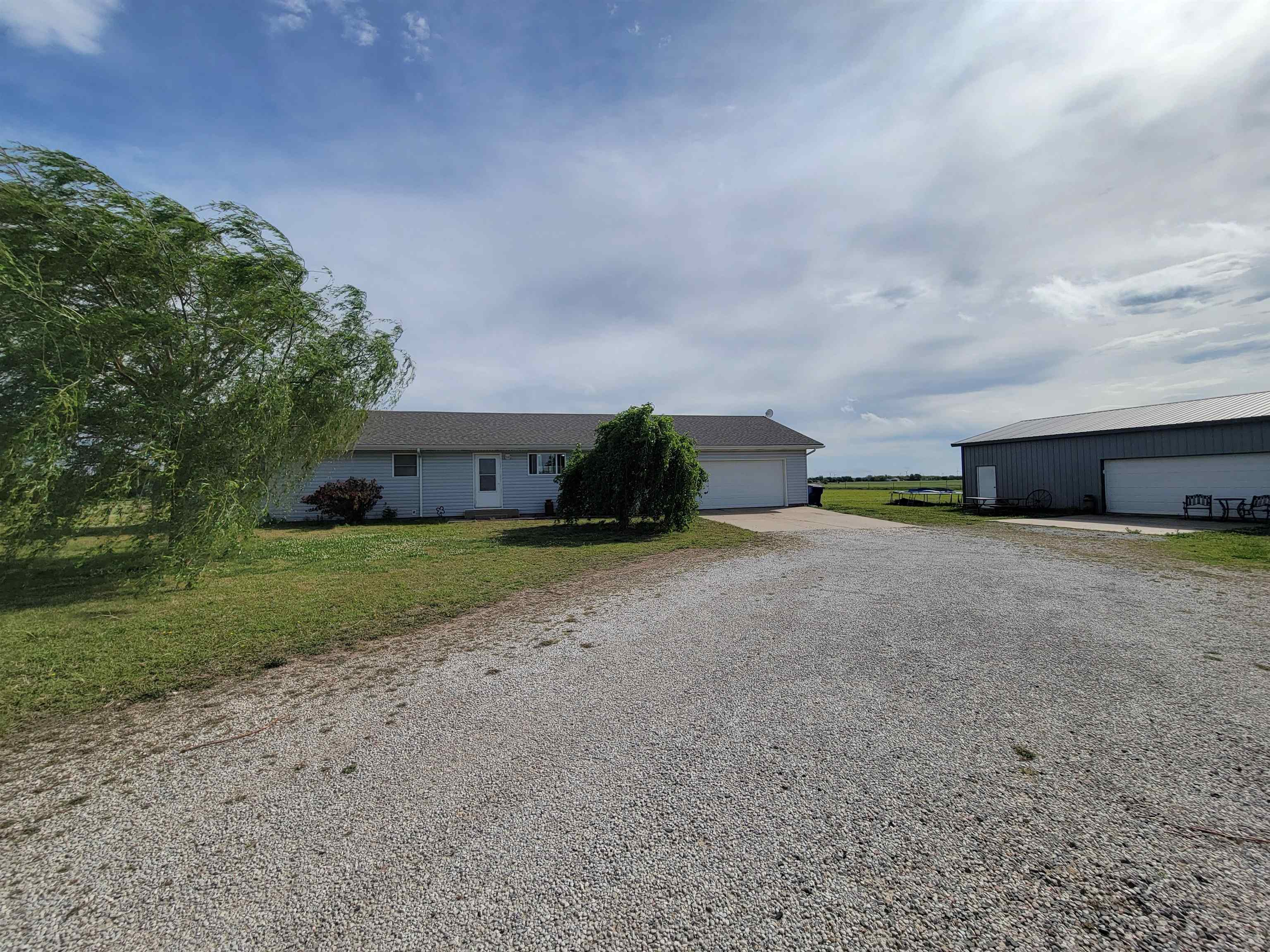13751 N A Wellington KS 67152