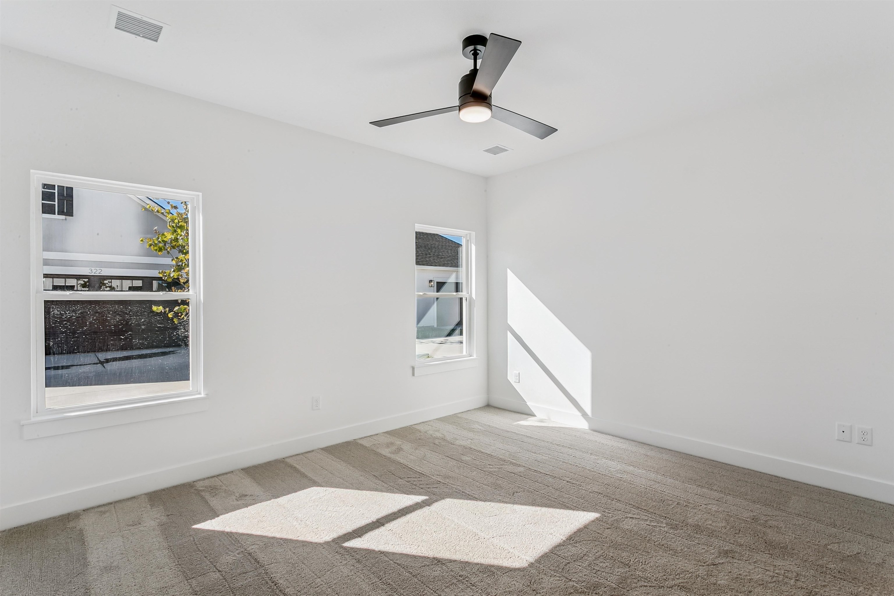 319 W Boxthorn Andover KS 67002