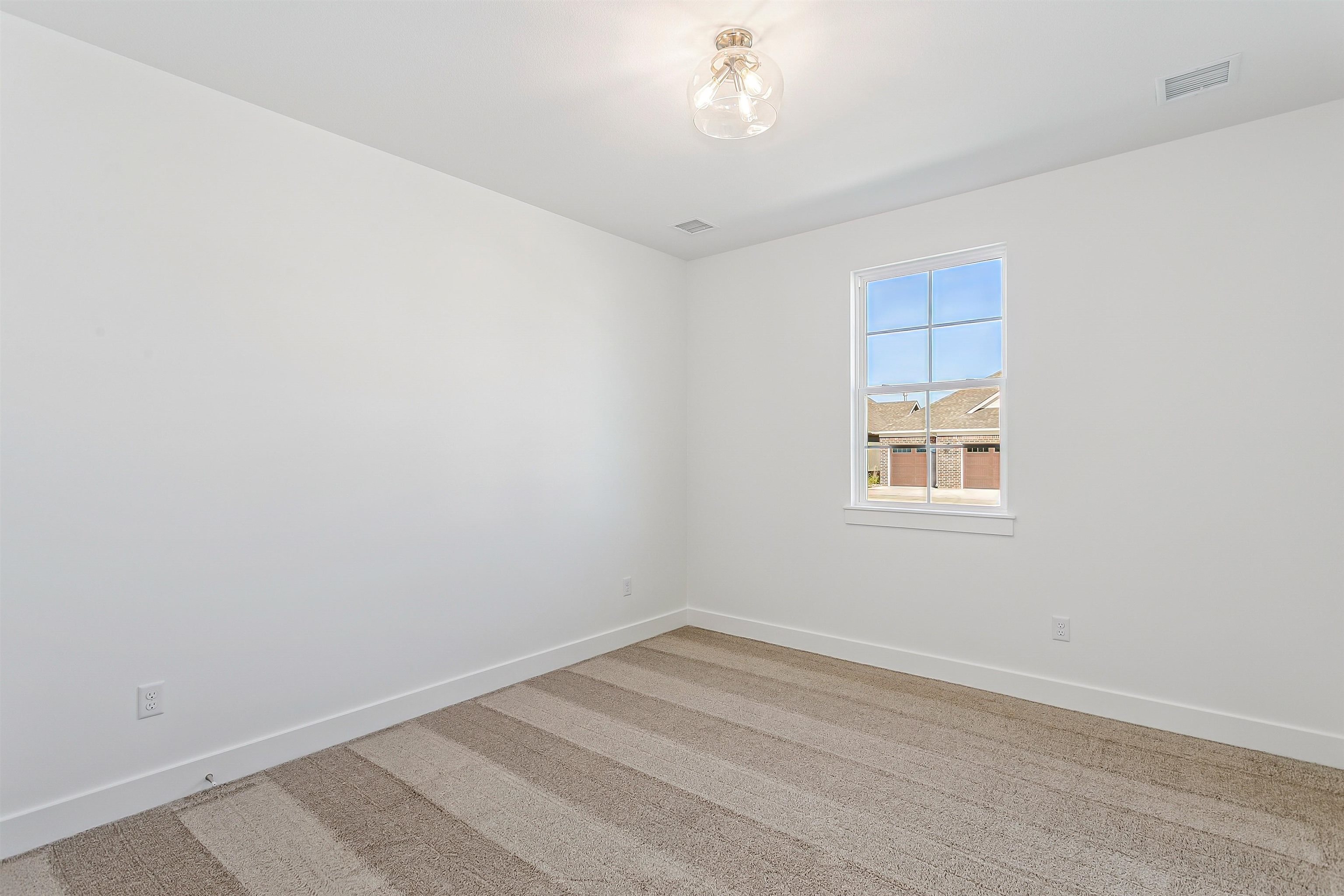 319 W Boxthorn Andover KS 67002