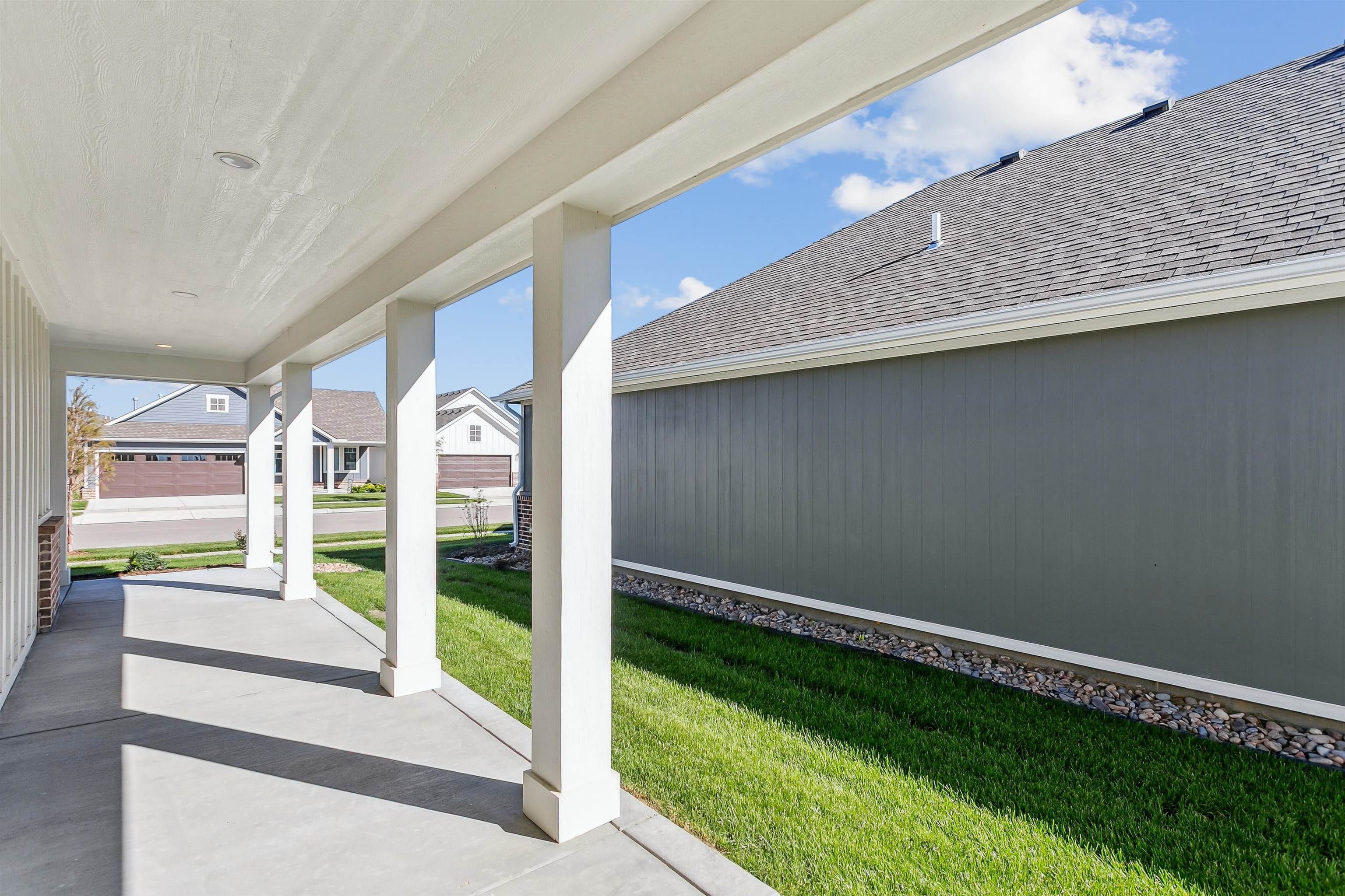 319 W Boxthorn Andover KS 67002