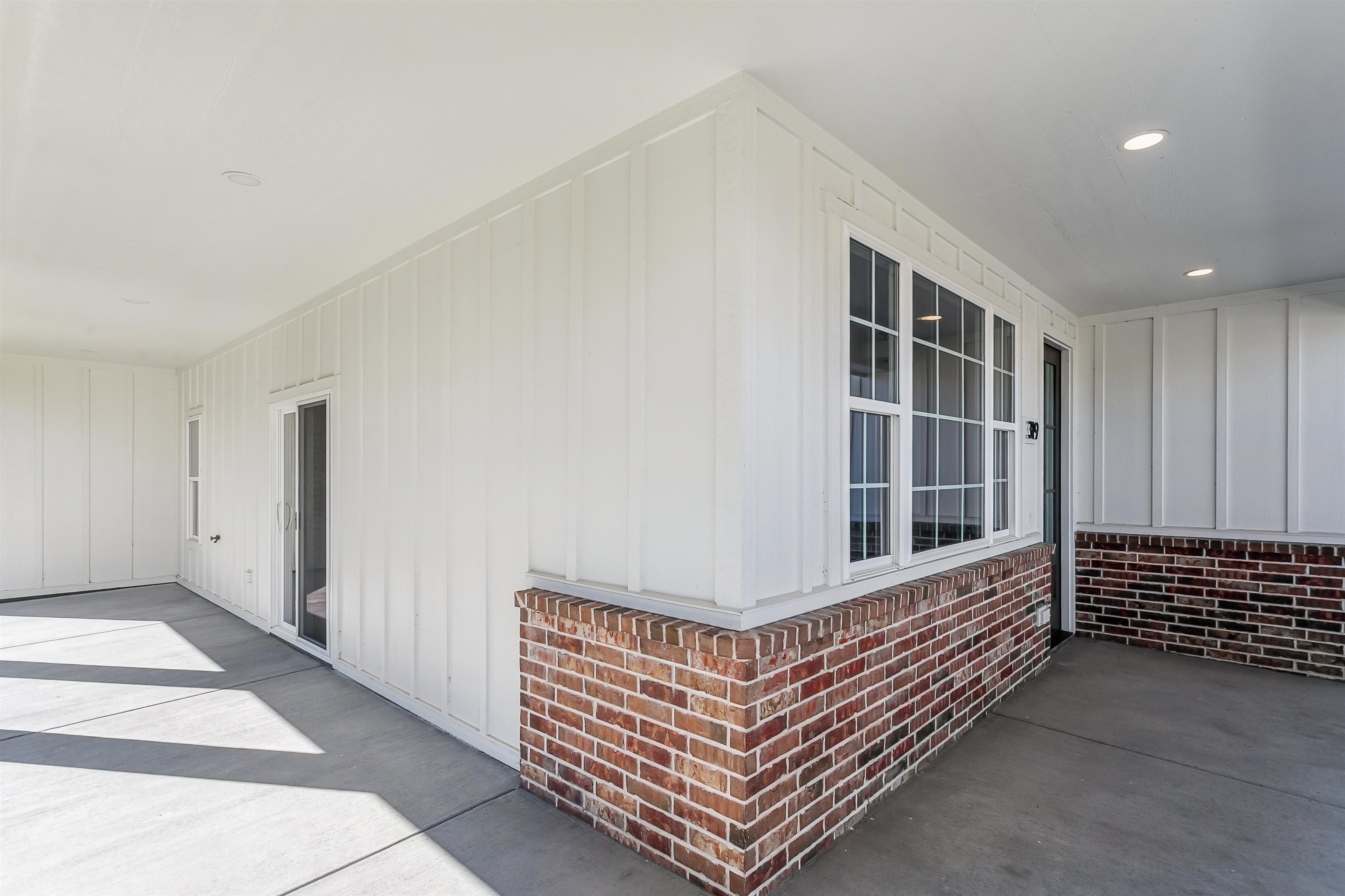 319 W Boxthorn Andover KS 67002