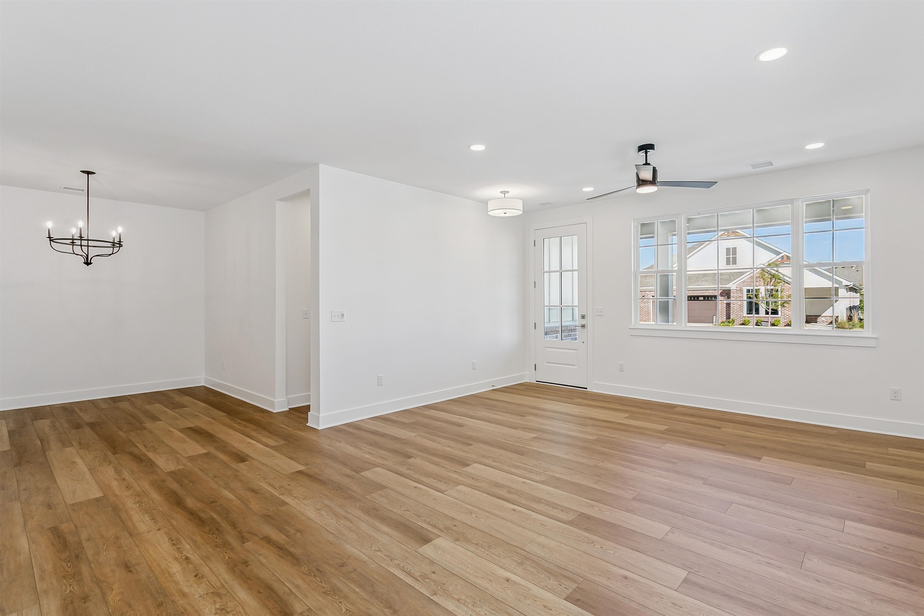 319 W Boxthorn Andover KS 67002