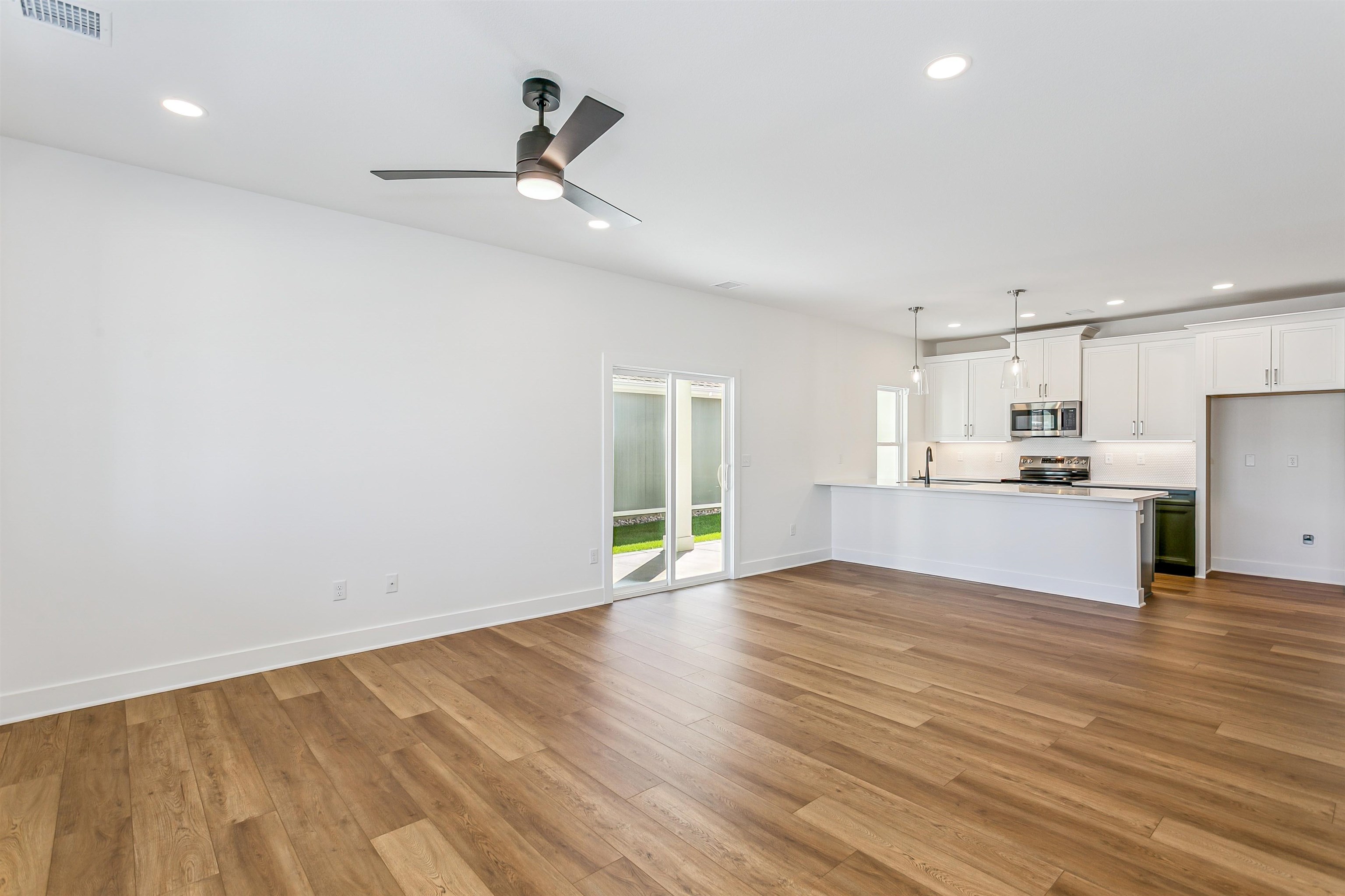 319 W Boxthorn Andover KS 67002