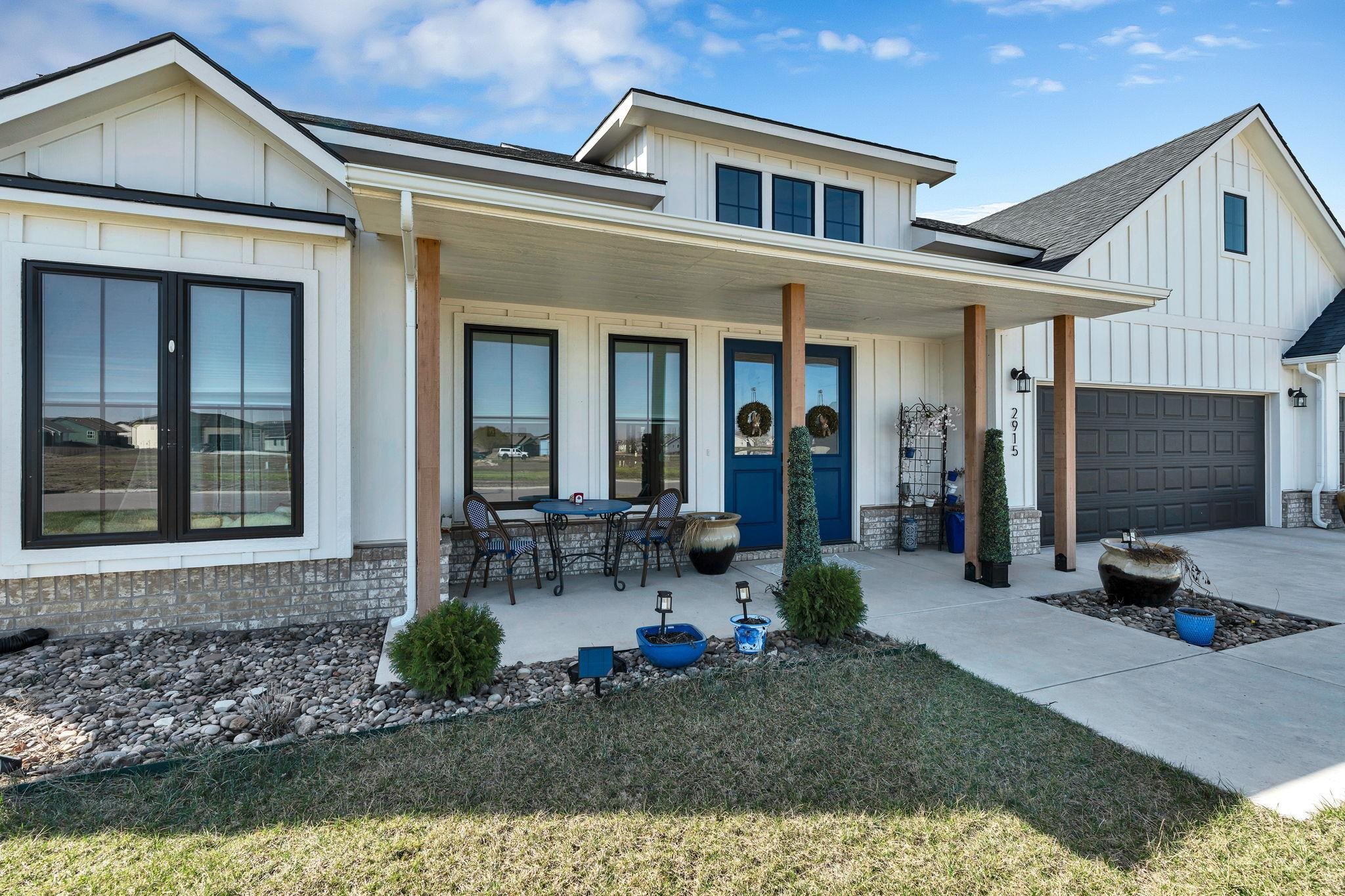 2915 E Sunnyslope Park City KS 67219
