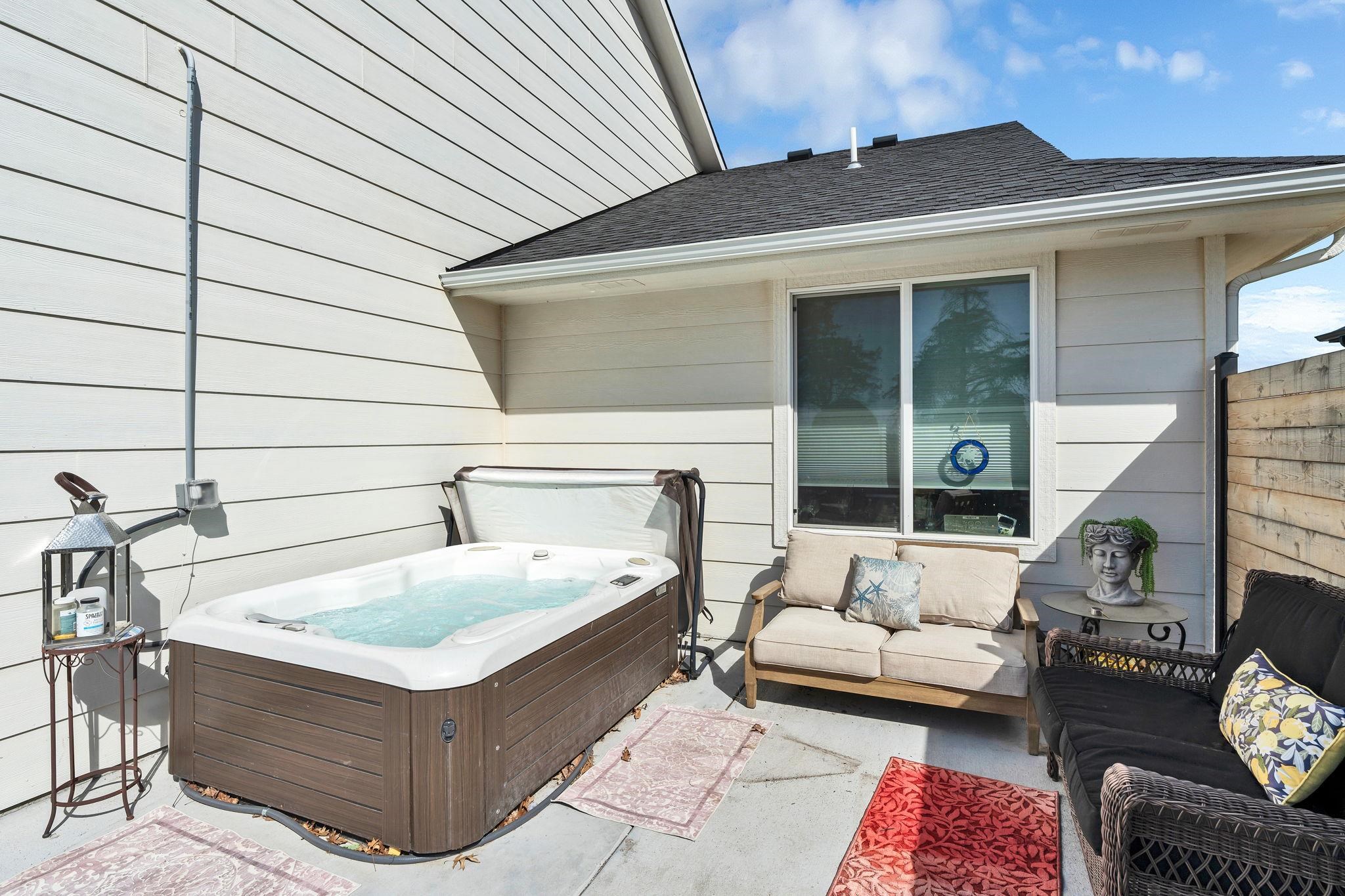 2915 E Sunnyslope Park City KS 67219