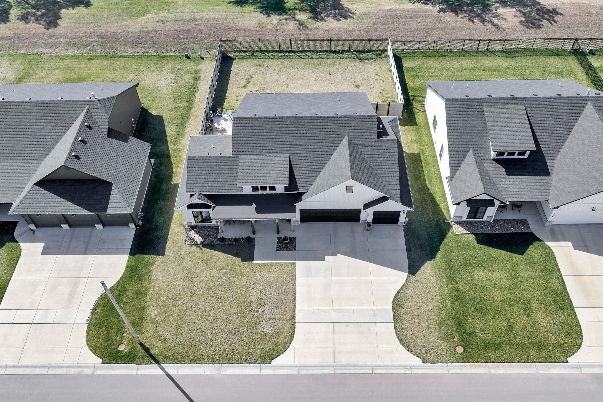 2915 E Sunnyslope Park City KS 67219