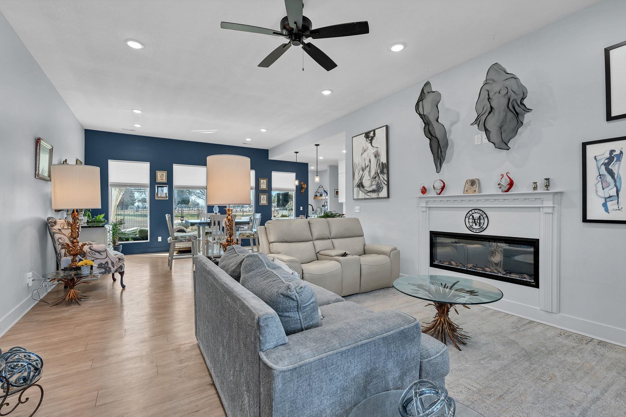 2915 E Sunnyslope Park City KS 67219