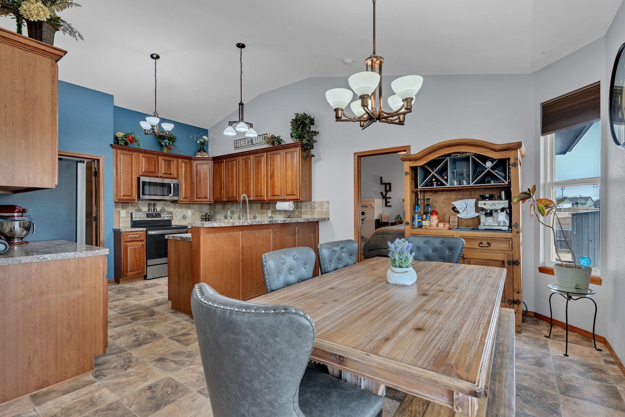 2723 E Fairchild Court Park City KS 67219
