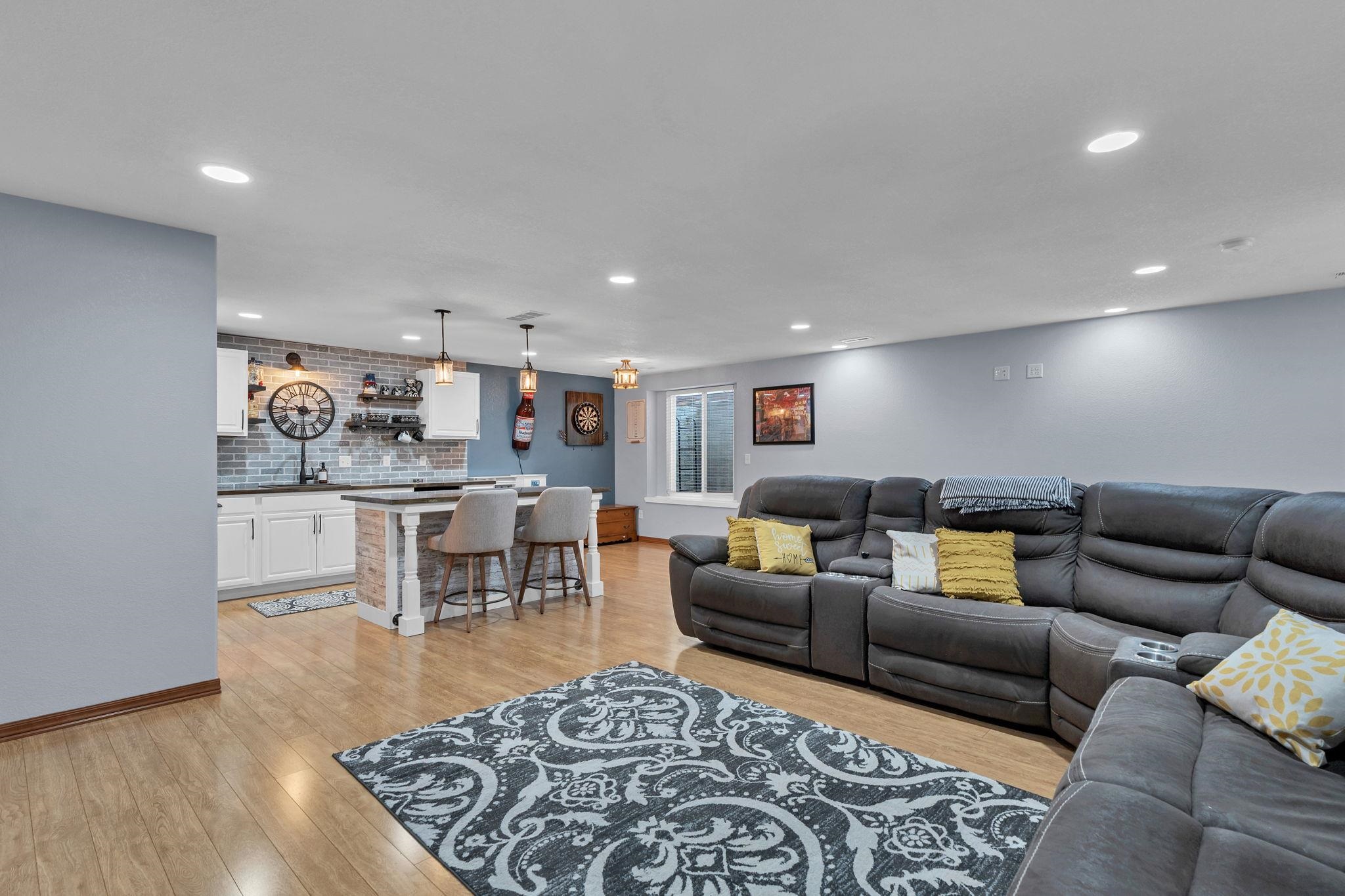 2723 E Fairchild Court Park City KS 67219