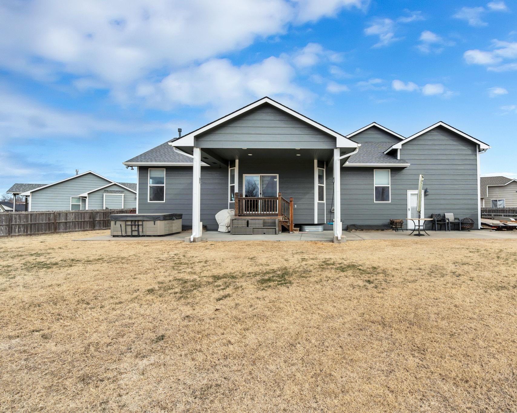 2723 E Fairchild Court Park City KS 67219