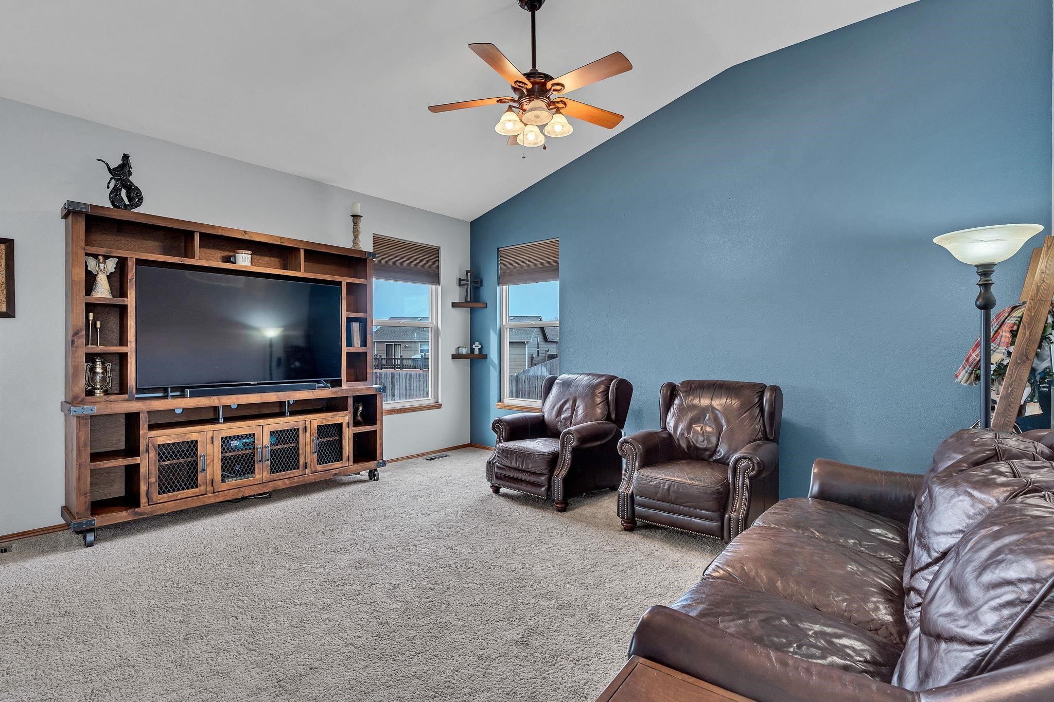 2723 E Fairchild Court Park City KS 67219