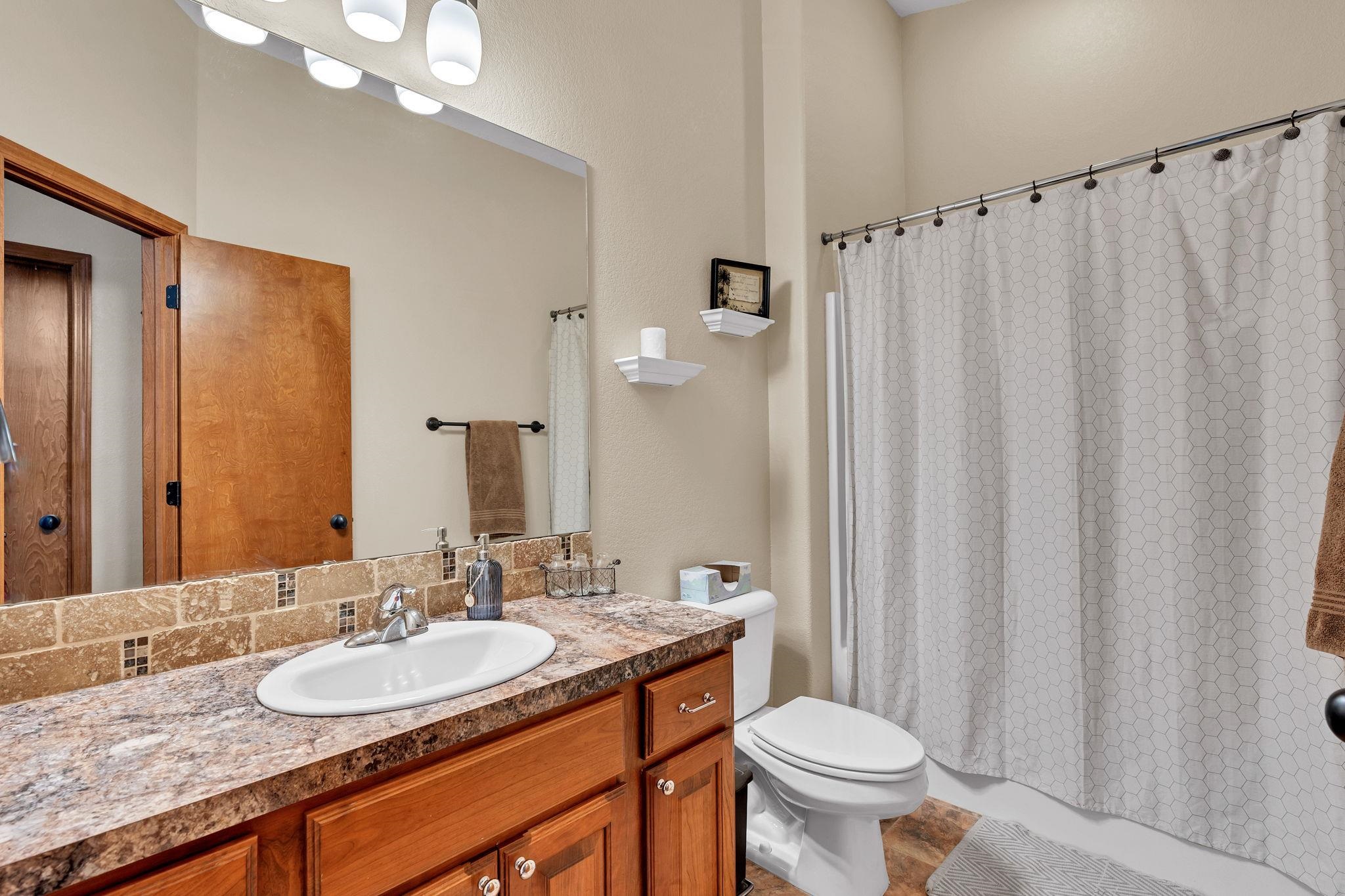 2723 E Fairchild Court Park City KS 67219
