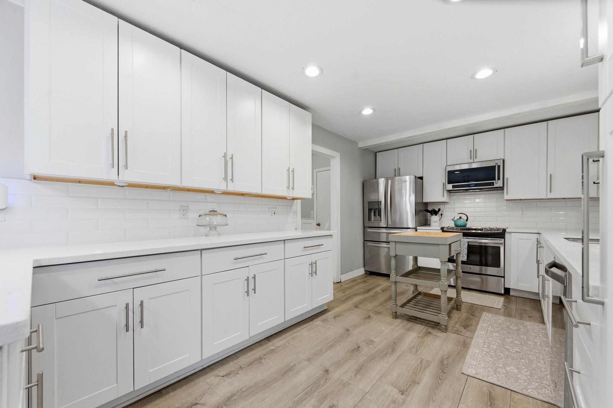 4004 Clarendon Street Bel Aire KS 67220