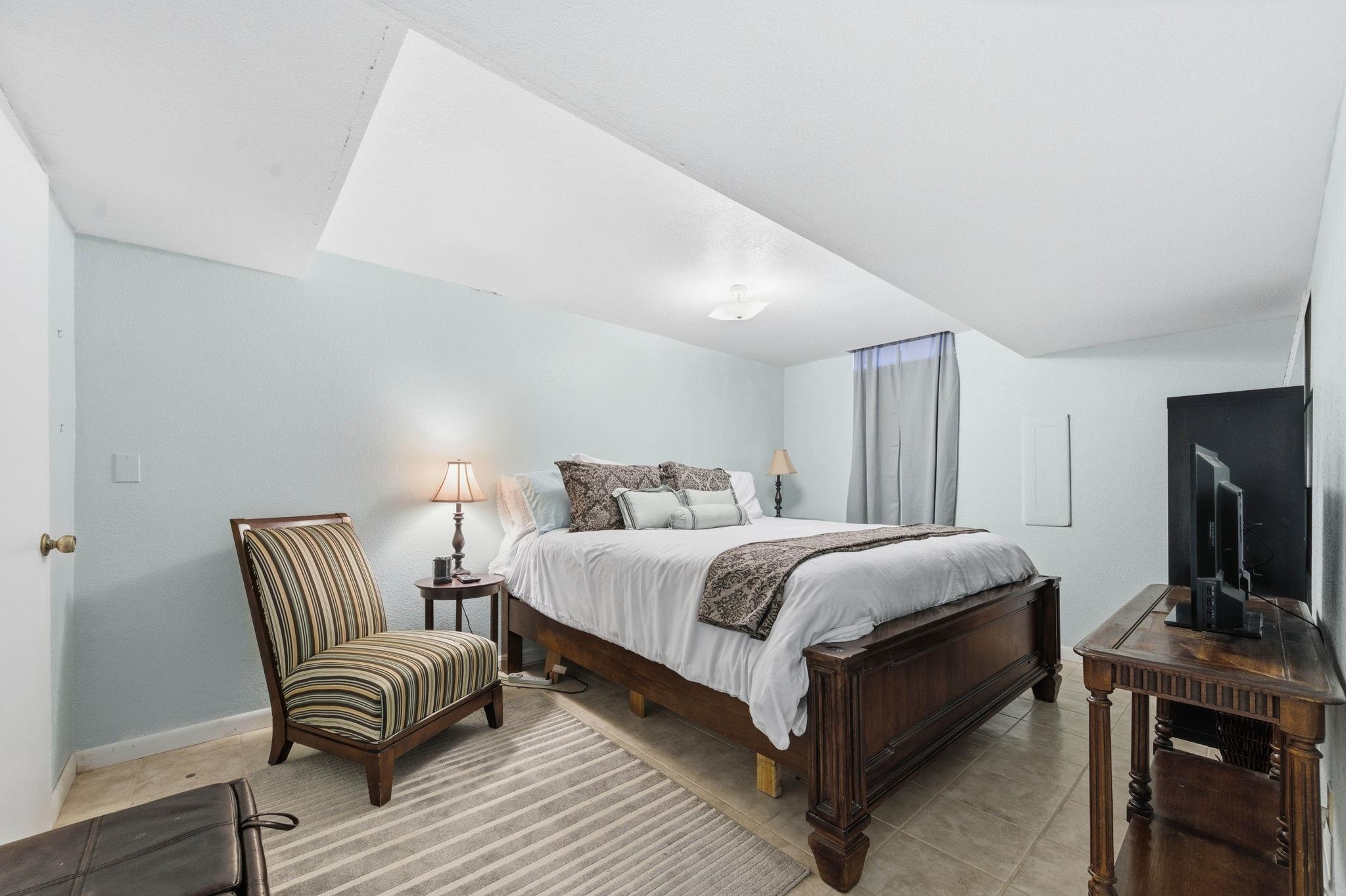 4004 Clarendon Street Bel Aire KS 67220