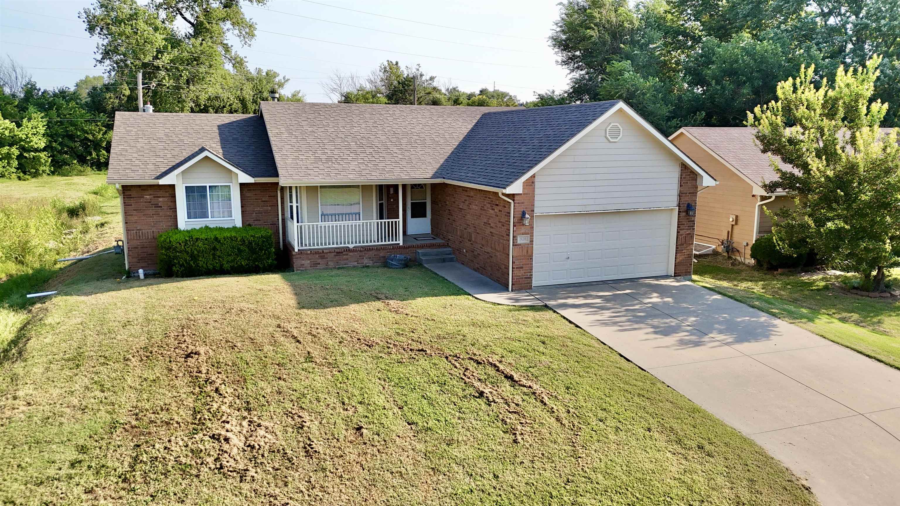 920 E Kelly Augusta KS 67010