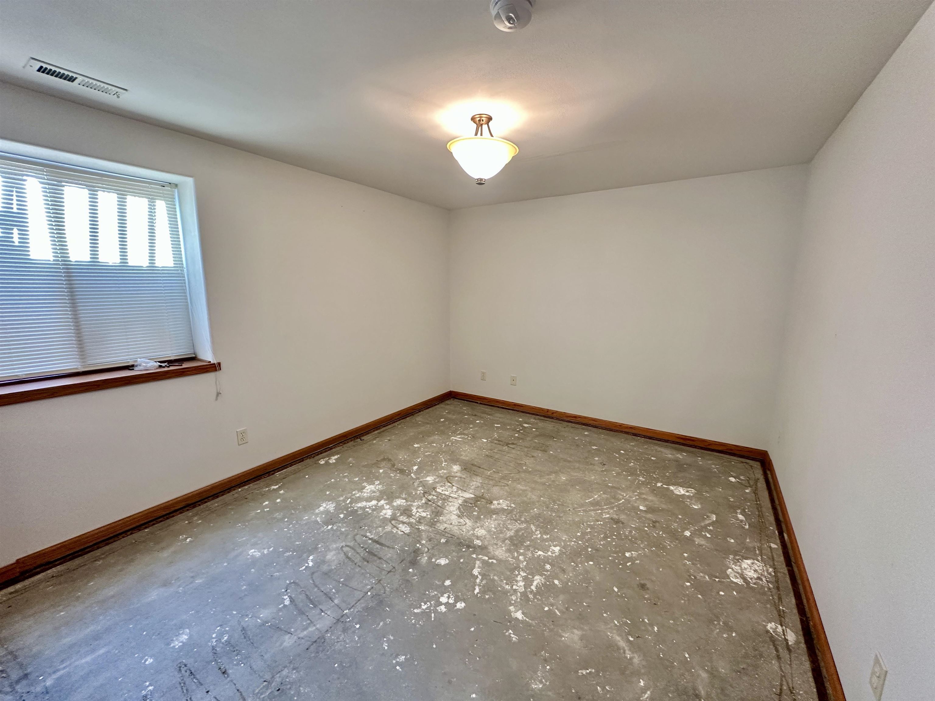 920 E Kelly Augusta KS 67010