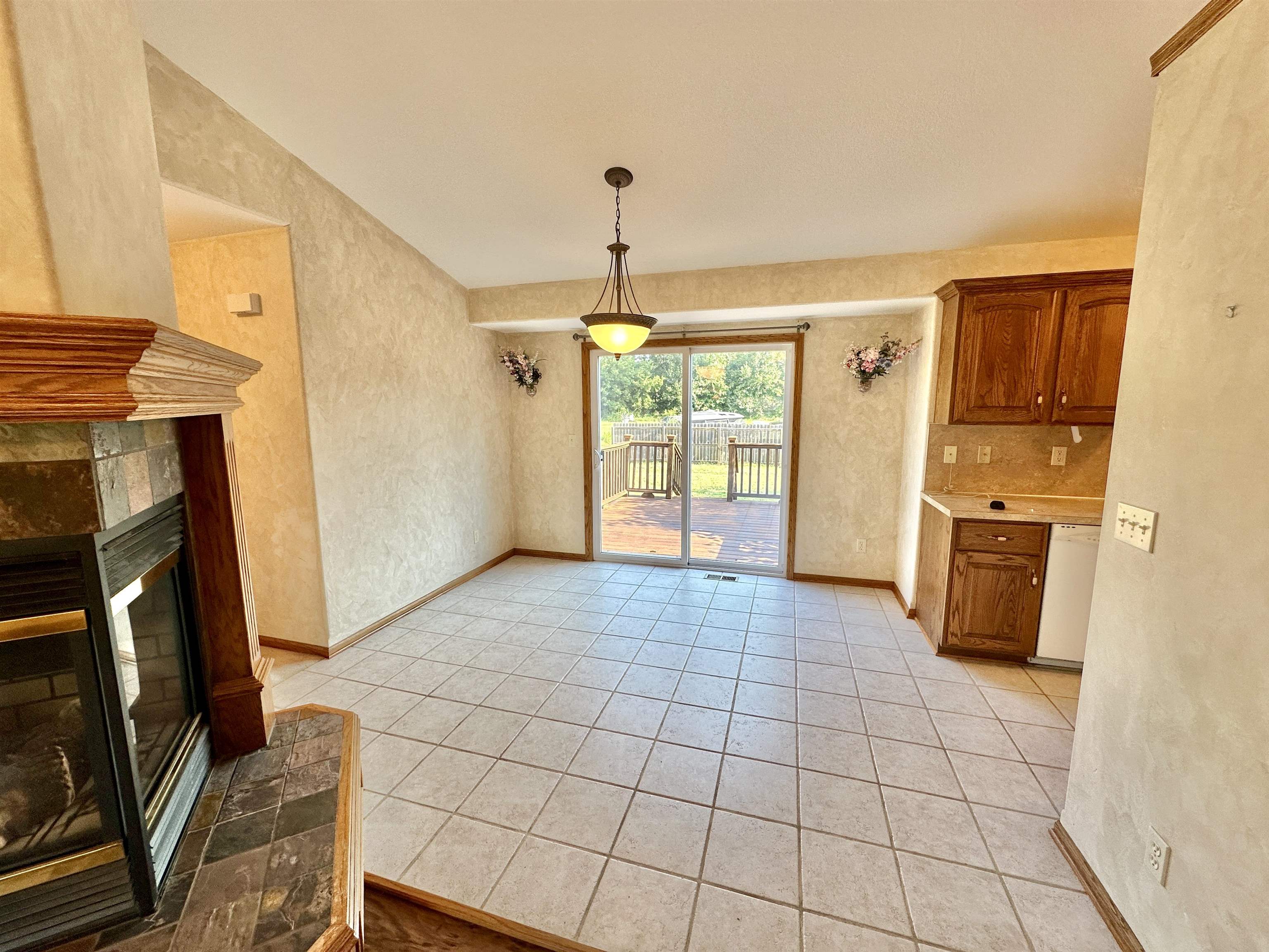 920 E Kelly Augusta KS 67010