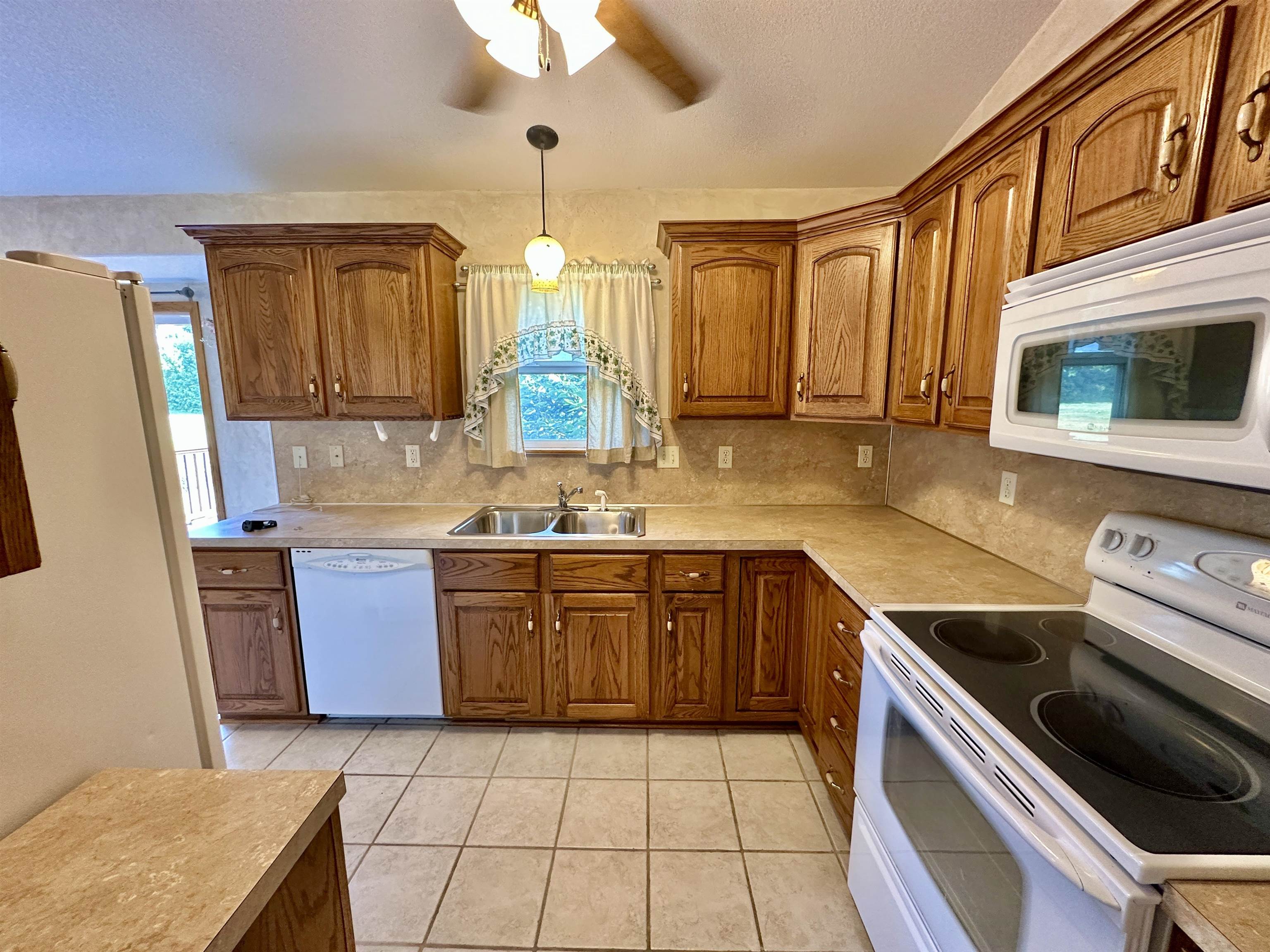 920 E Kelly Augusta KS 67010