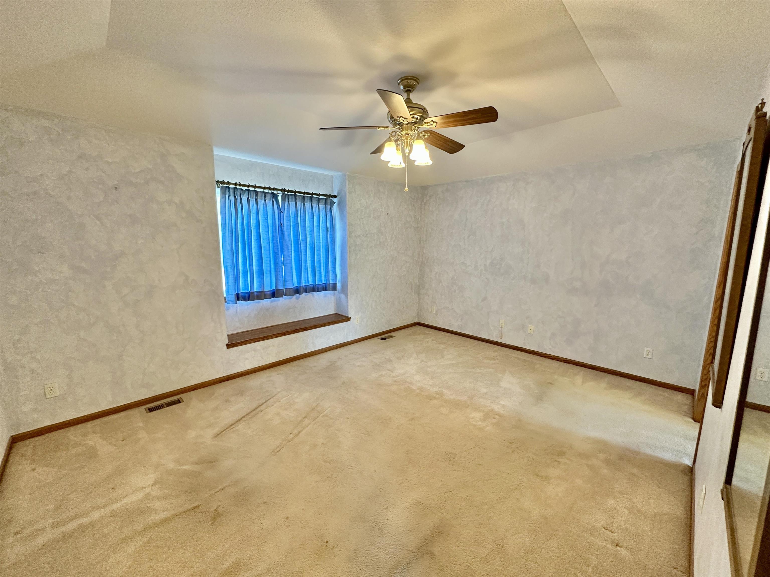 920 E Kelly Augusta KS 67010