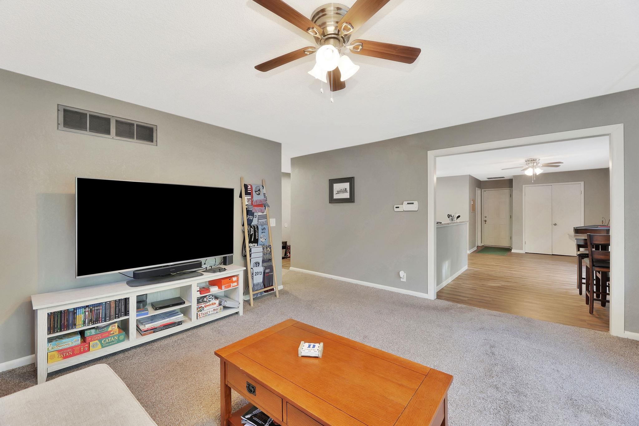 1917 N Edgemoor Wichita KS 67208