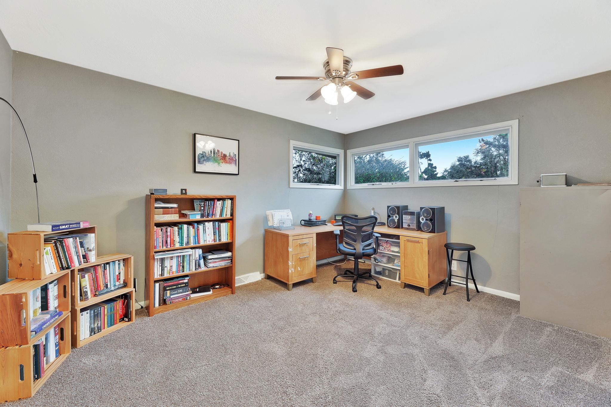 1917 N Edgemoor Wichita KS 67208