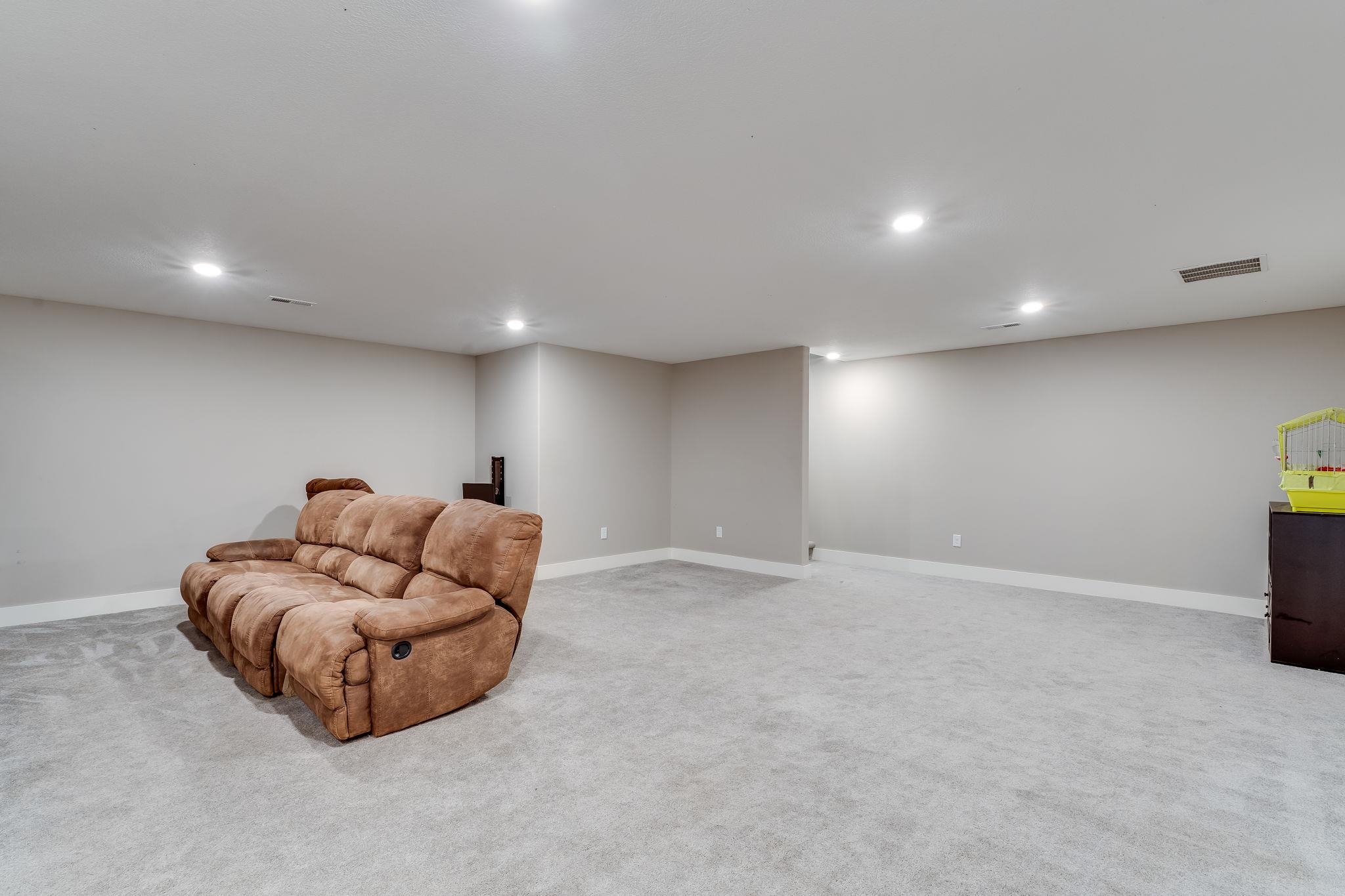 3040 N Susan Lane Mulvane KS 67110