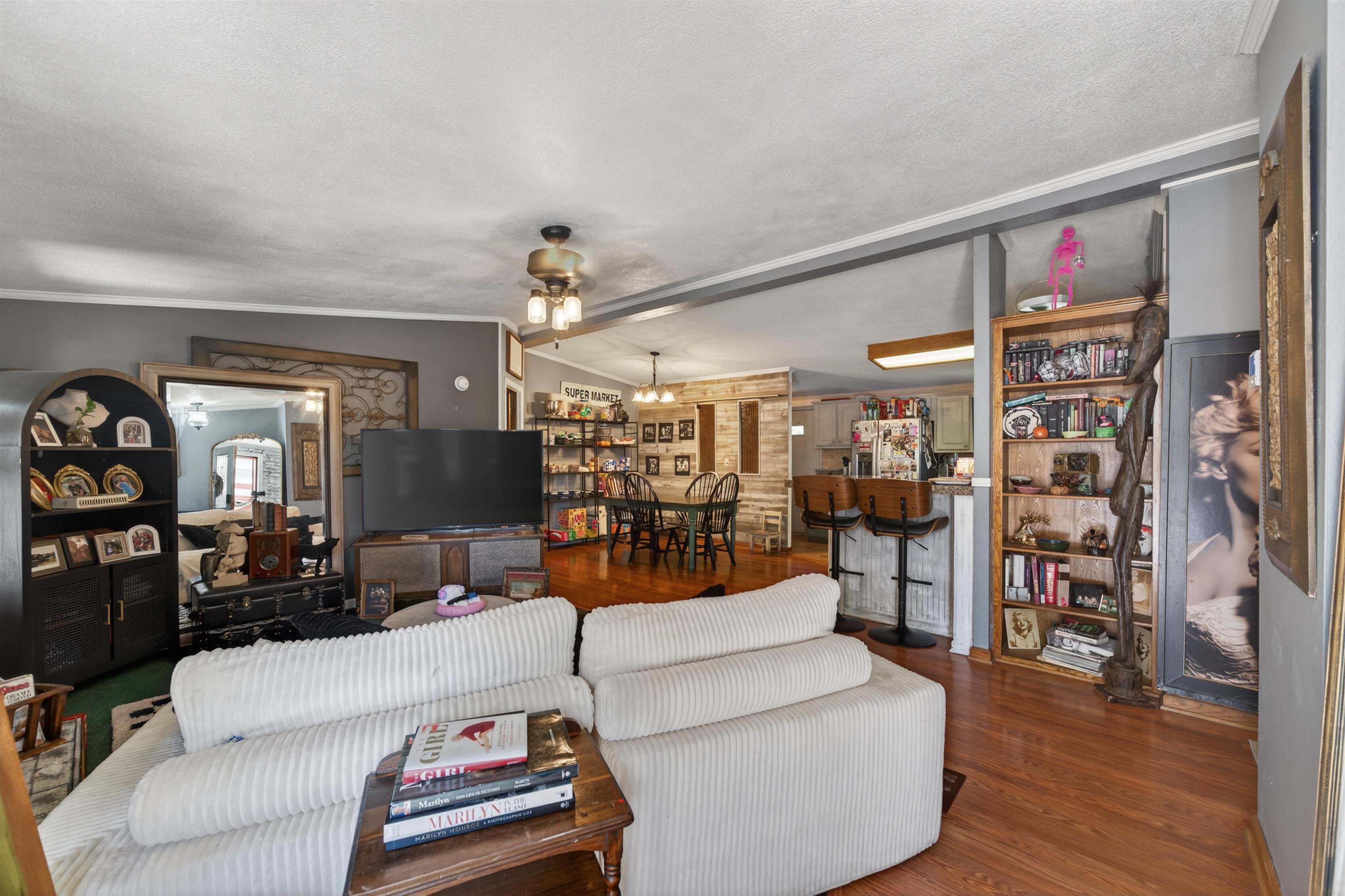 1204 E Idlewild Wichita KS 67216