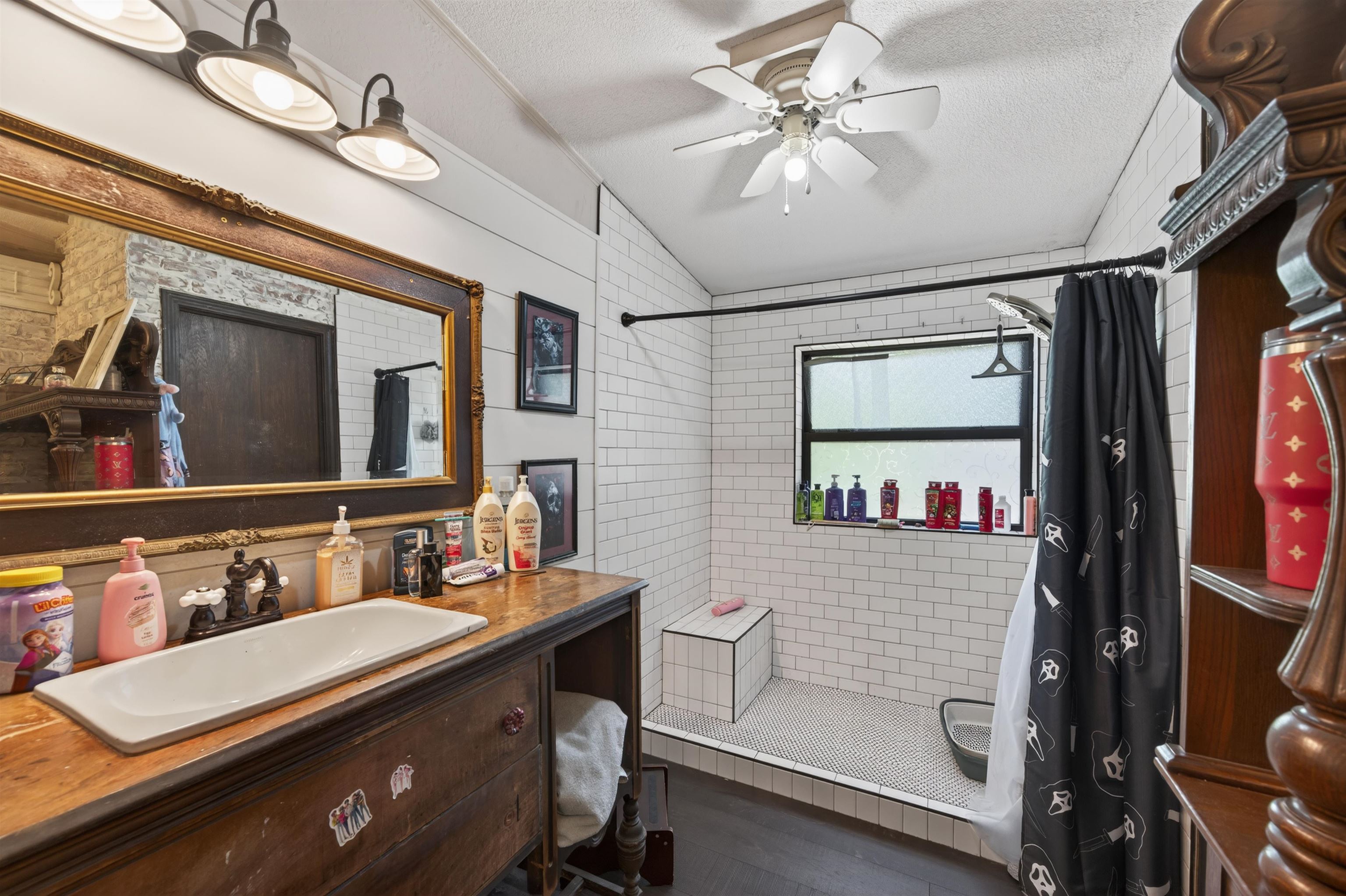 1204 E Idlewild Wichita KS 67216