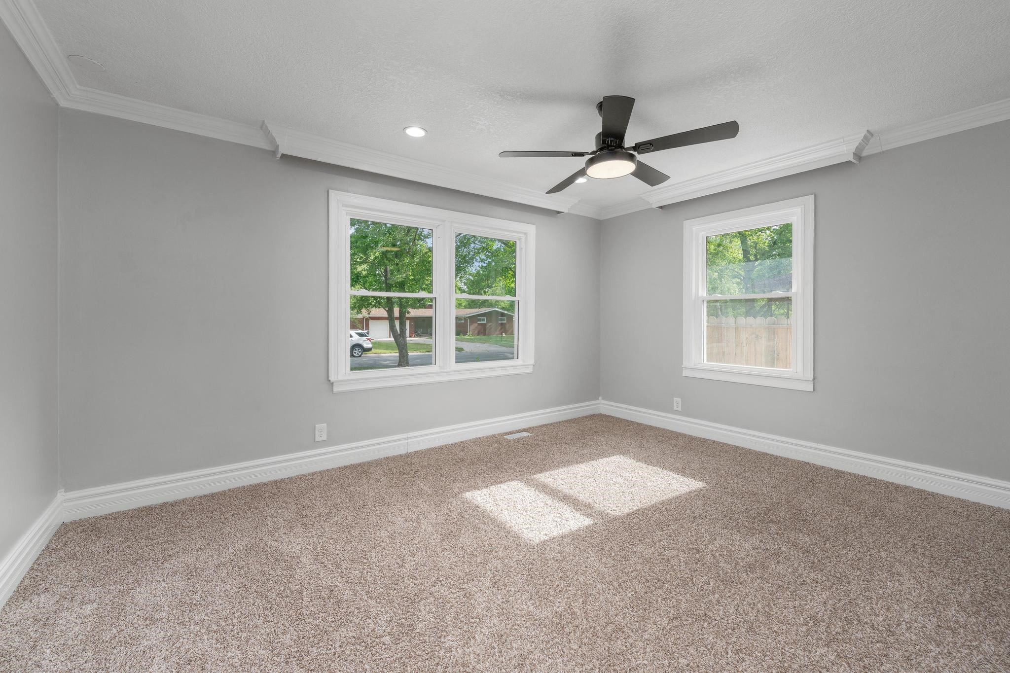 9843 W Tee Lane Wichita KS 67212