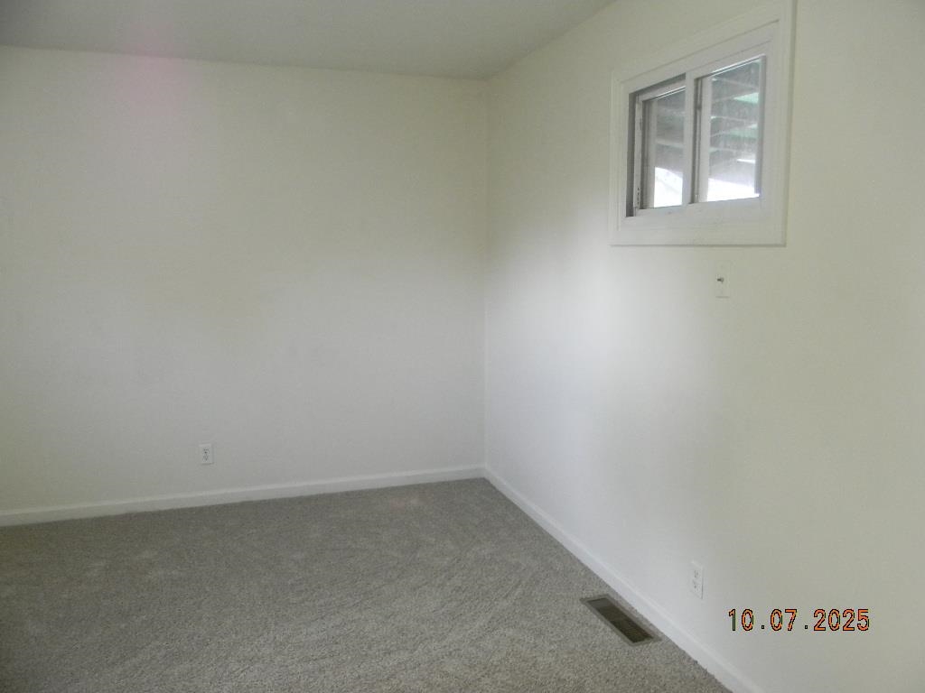 215 S Sunset Avenue Haysville KS 67060