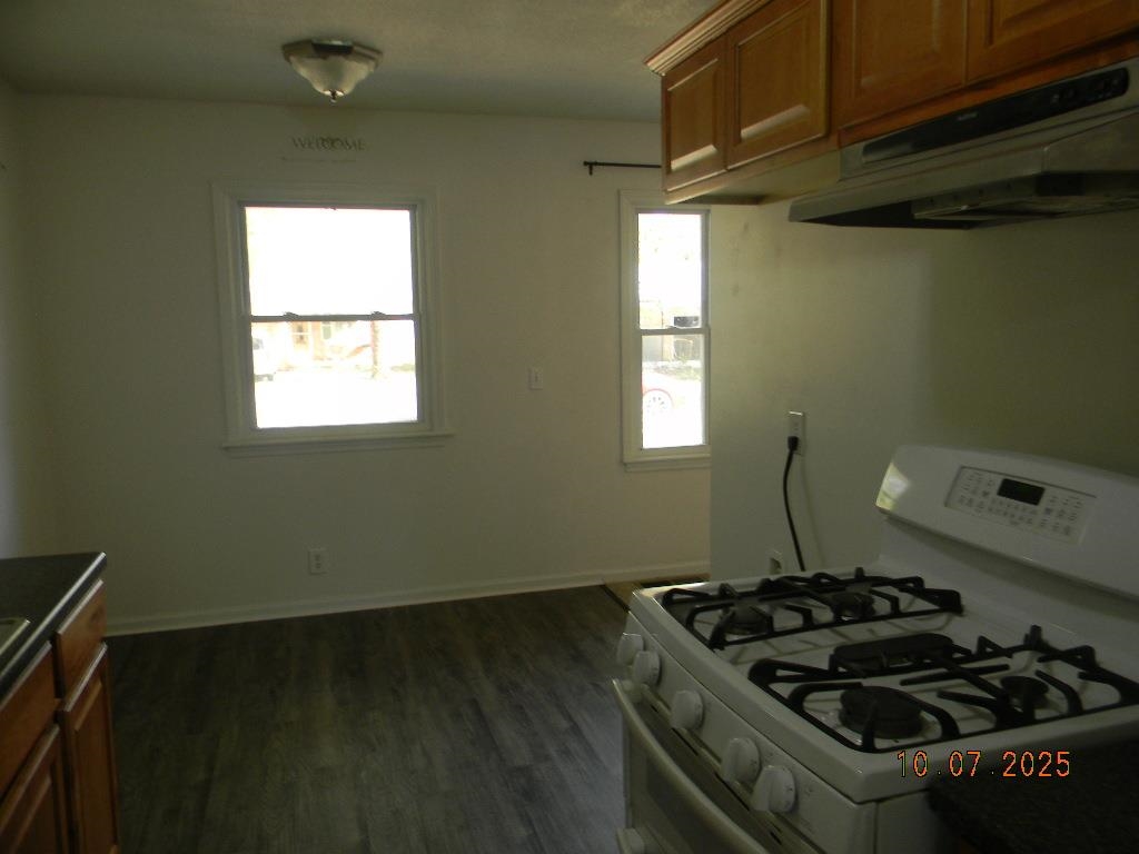 215 S Sunset Avenue Haysville KS 67060