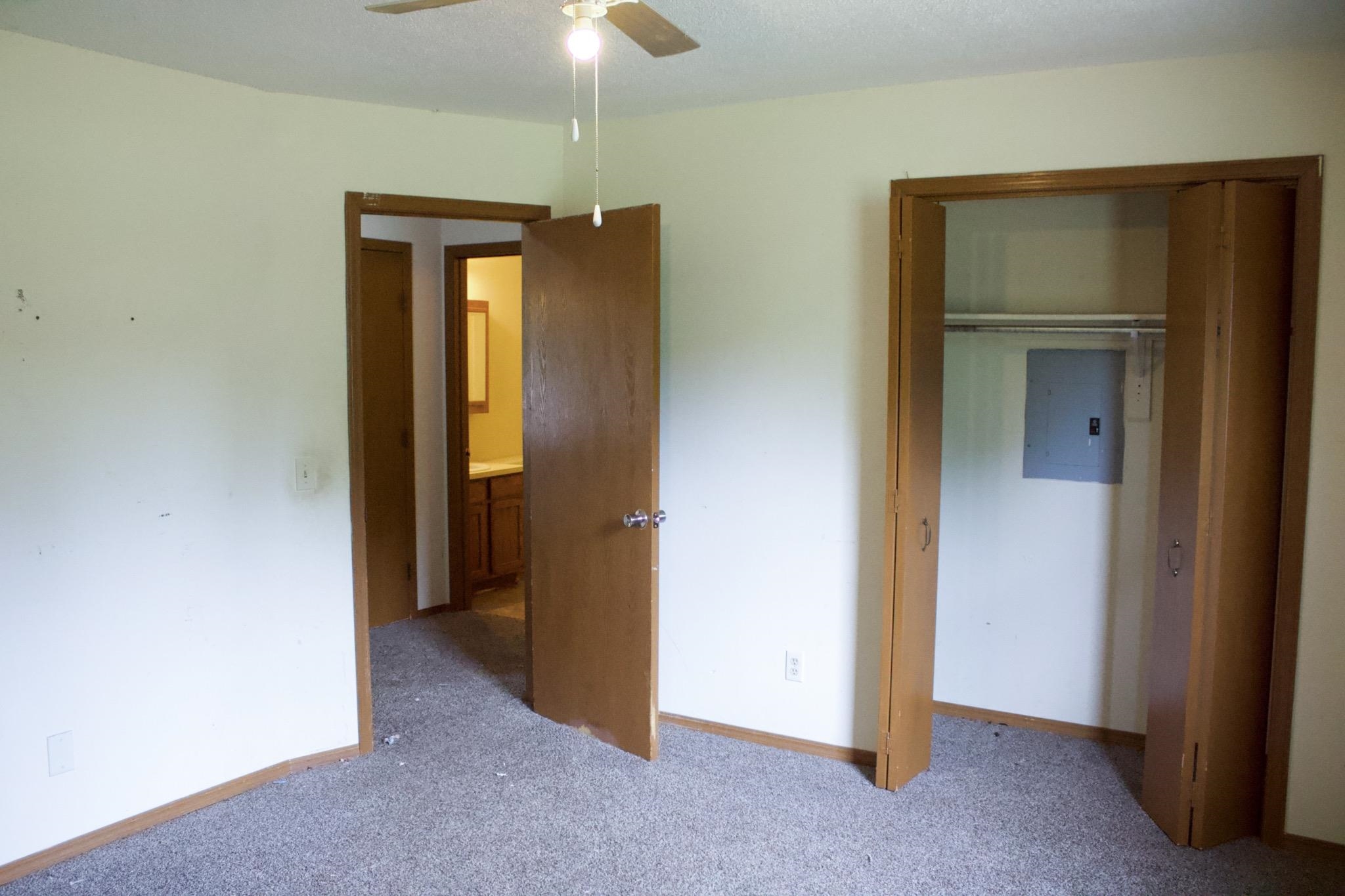 215 W Overlook Drive Derby KS 67037-2621