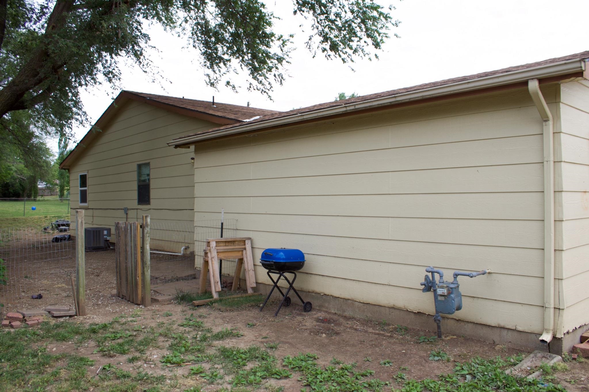 215 W Overlook Drive Derby KS 67037-2621