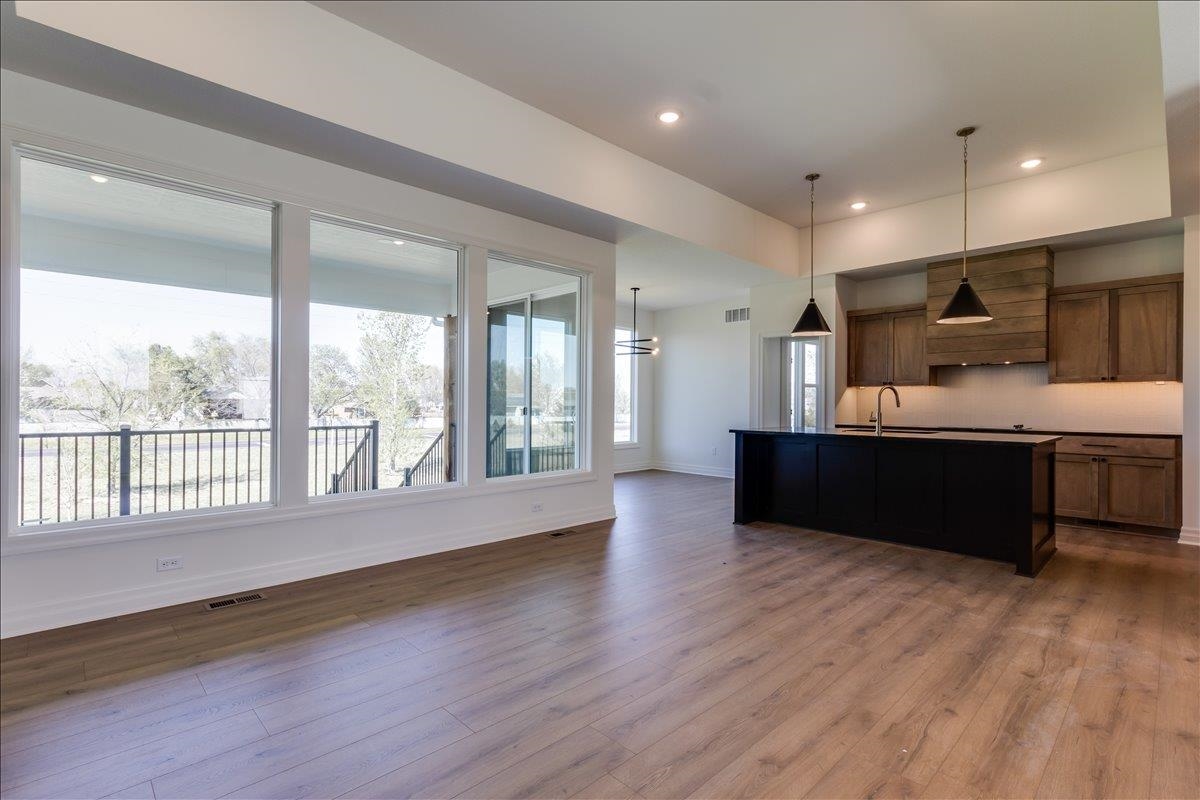9658 W Cedar Lane Maize KS 67101