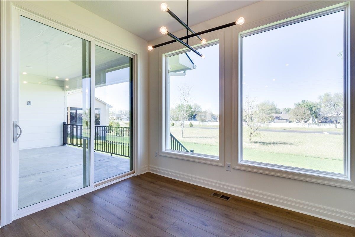 9658 W Cedar Lane Maize KS 67101
