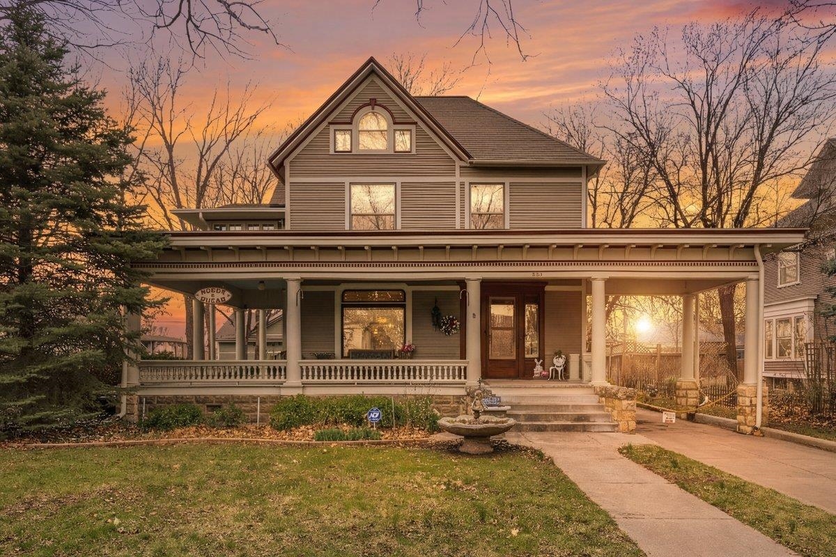 1421 N Park Place Wichita KS 67203