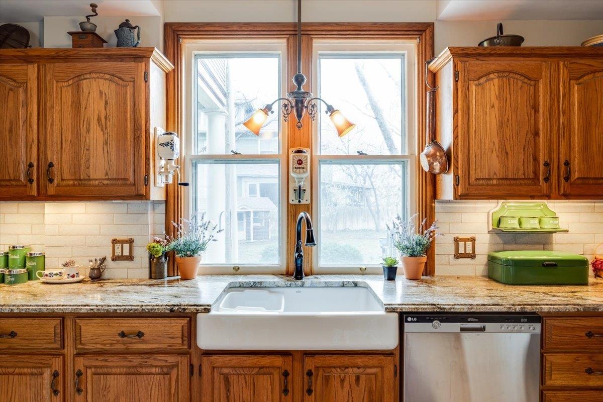 1421 N Park Place Wichita KS 67203