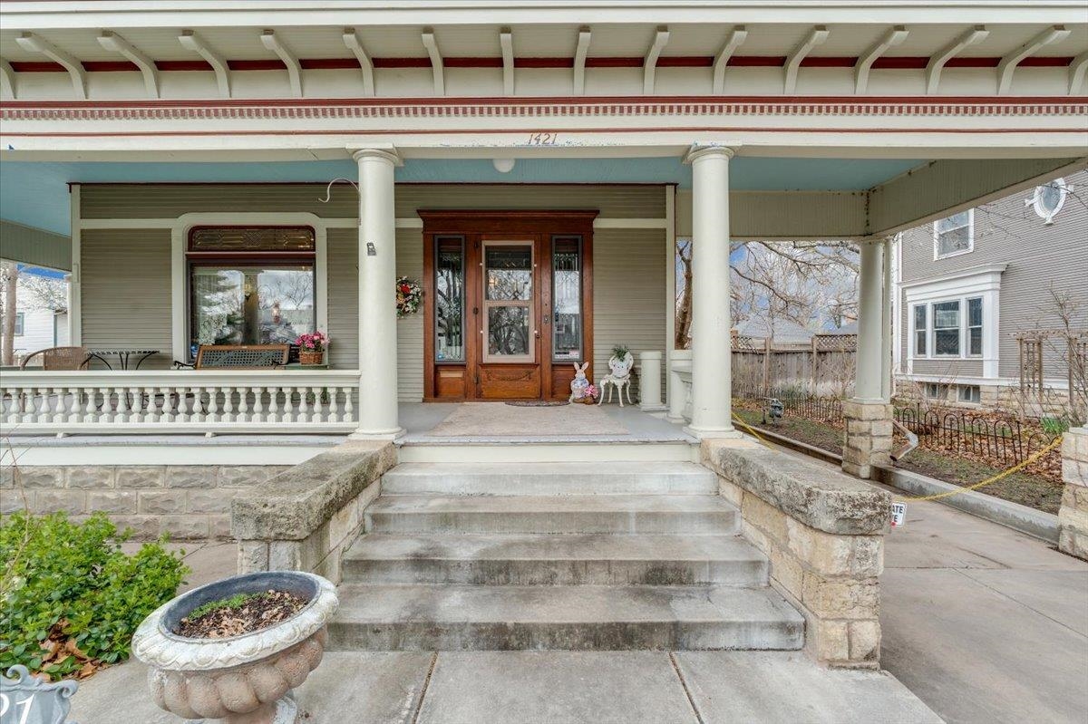 1421 N Park Place Wichita KS 67203