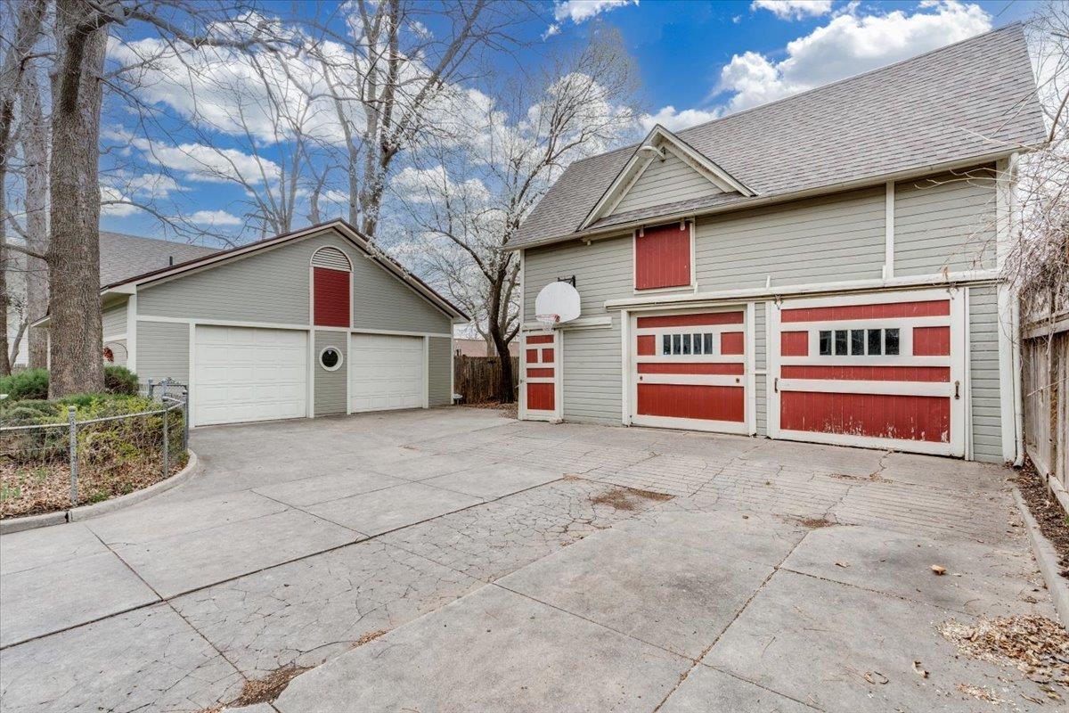 1421 N Park Place Wichita KS 67203