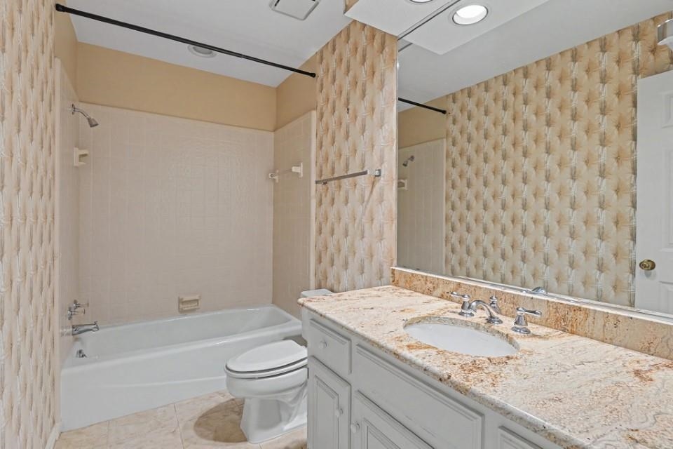 9222 E Lakepoint Street Wichita KS 67226