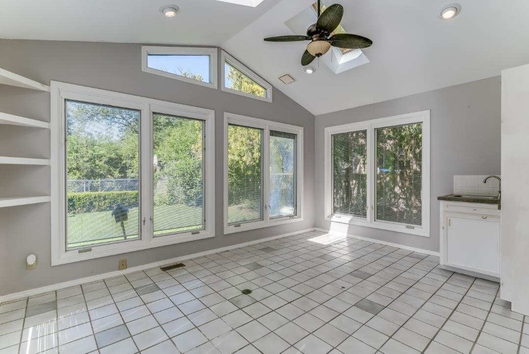 16 N Circle Drive Mulvane KS 67110